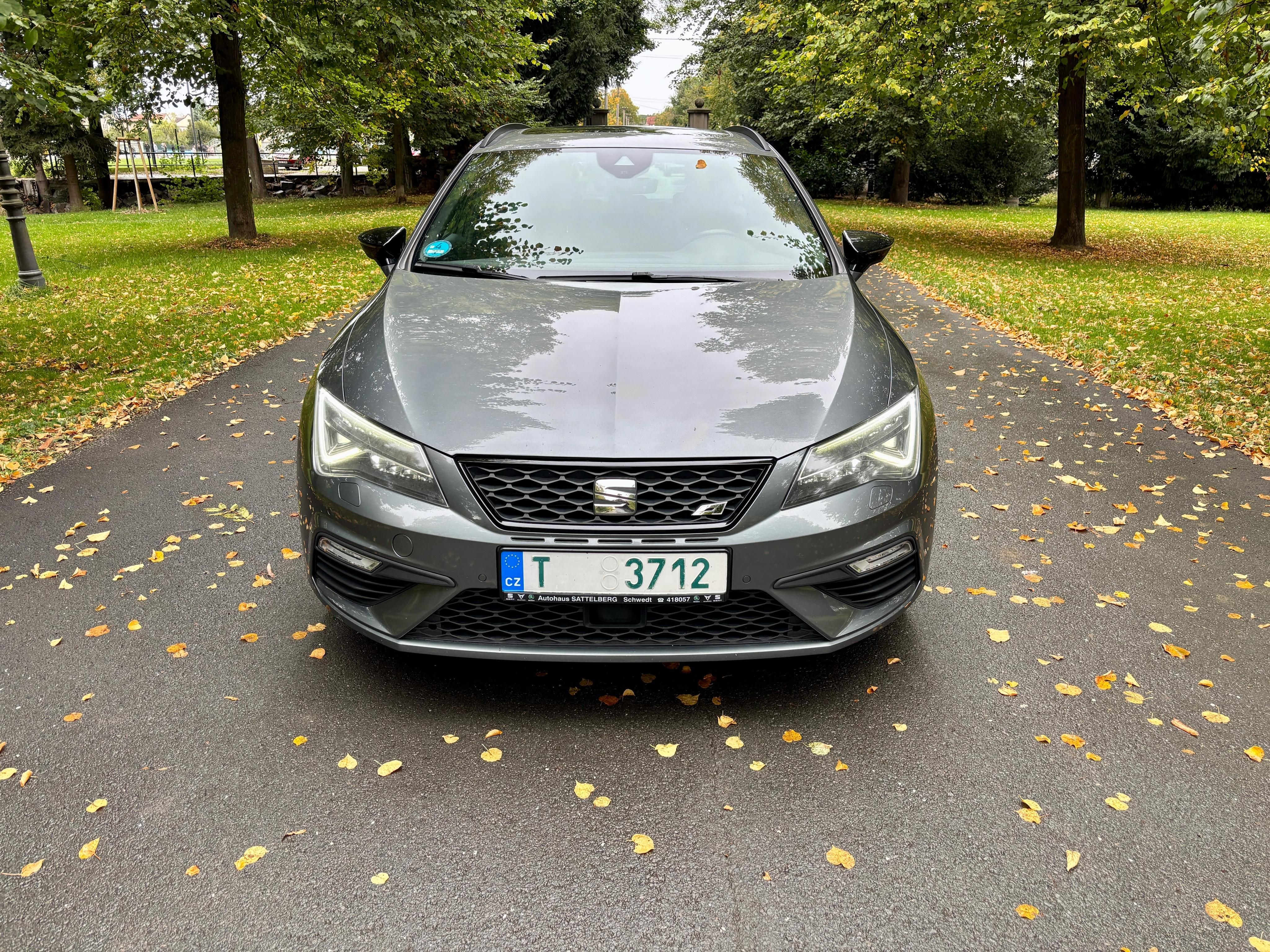 Seat Leon, Cupra ST 136 000km 1. Majitel - fotka 2