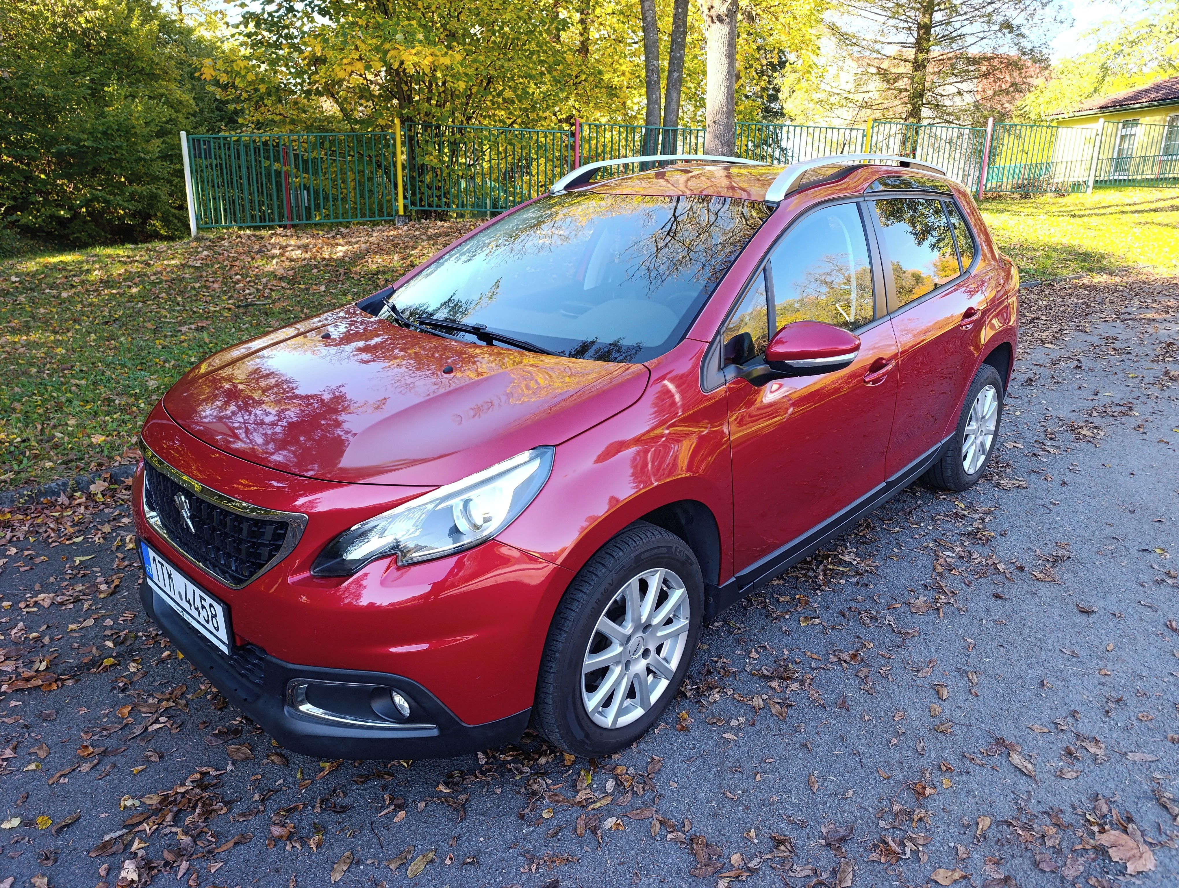 Peugeot 2008, 1.2i 81kW, automat - fotka 2
