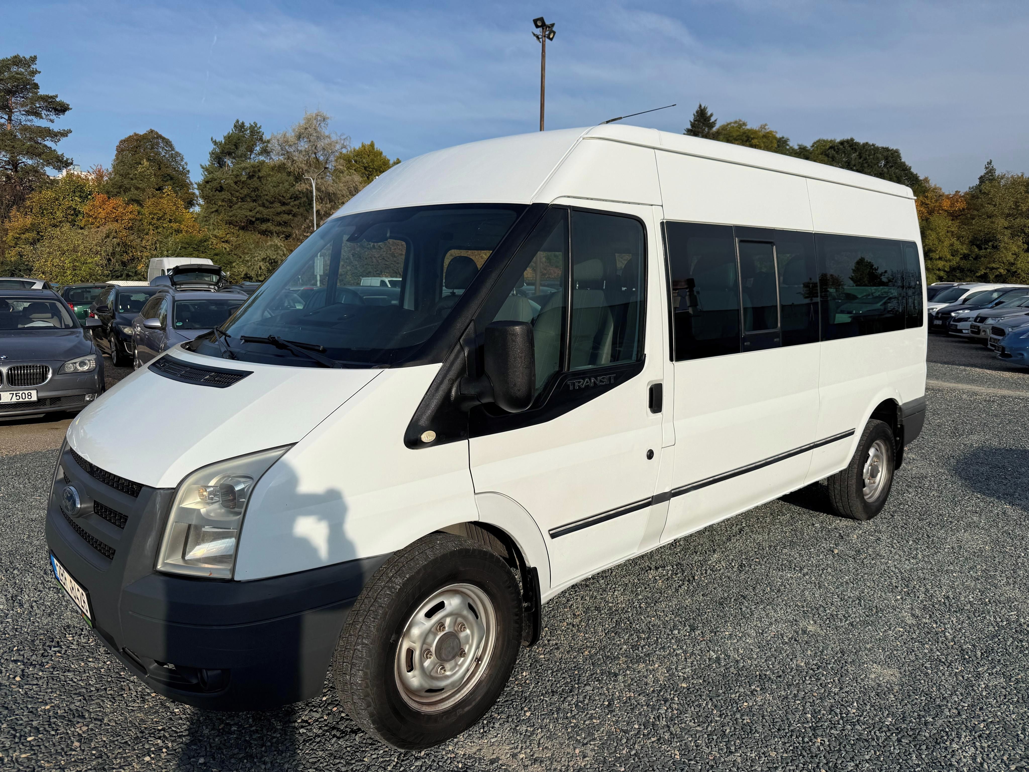 Ford Transit, 2.4 TDCi 85Kw 9-Míst L3H2