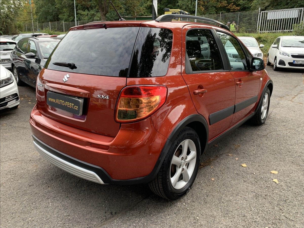 Suzuki SX4, 1,6 i ČR,SERVISKA - fotka 5
