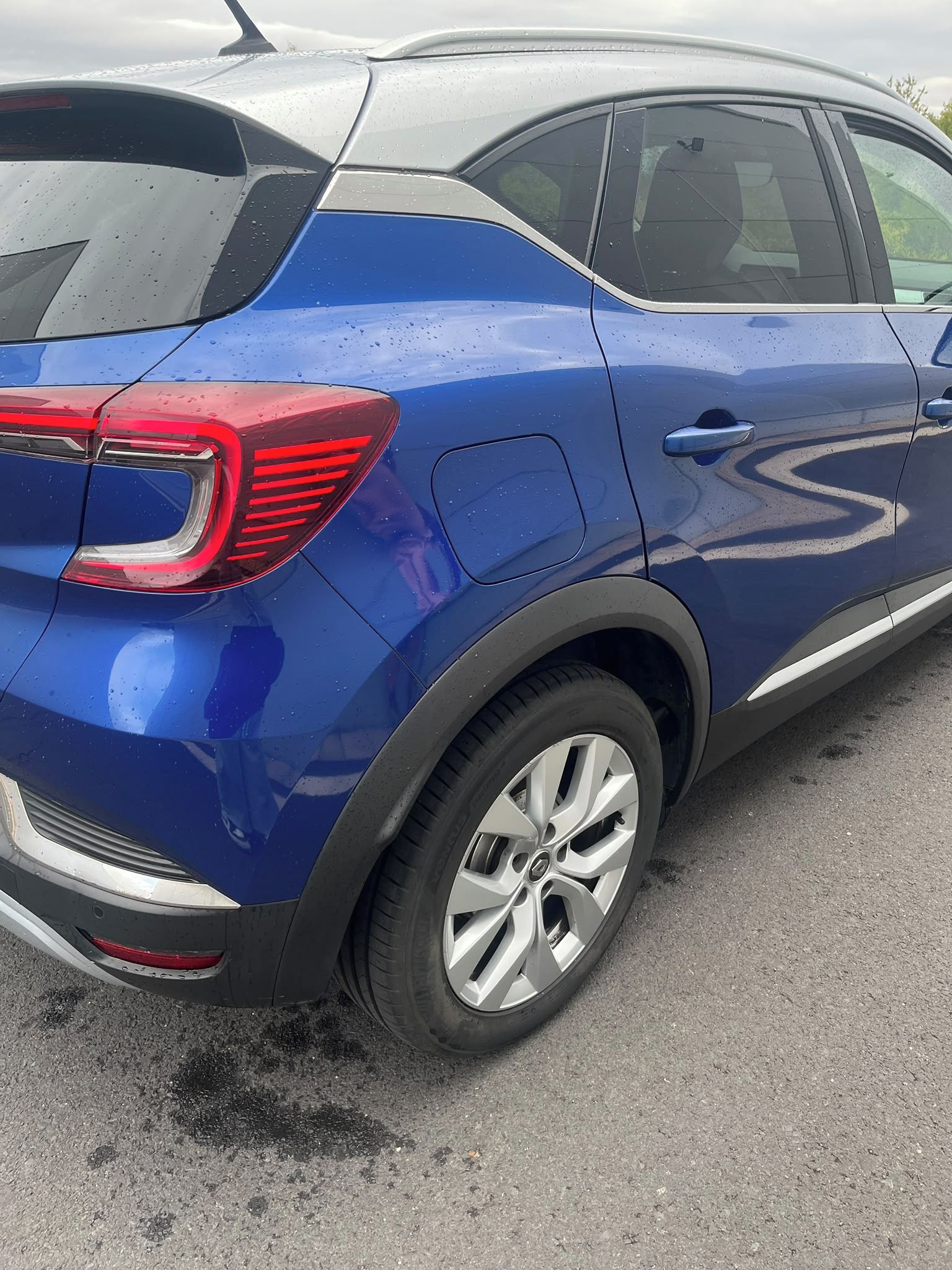 Renault Captur, 1.3 Tce 60 tis.km - fotka 6