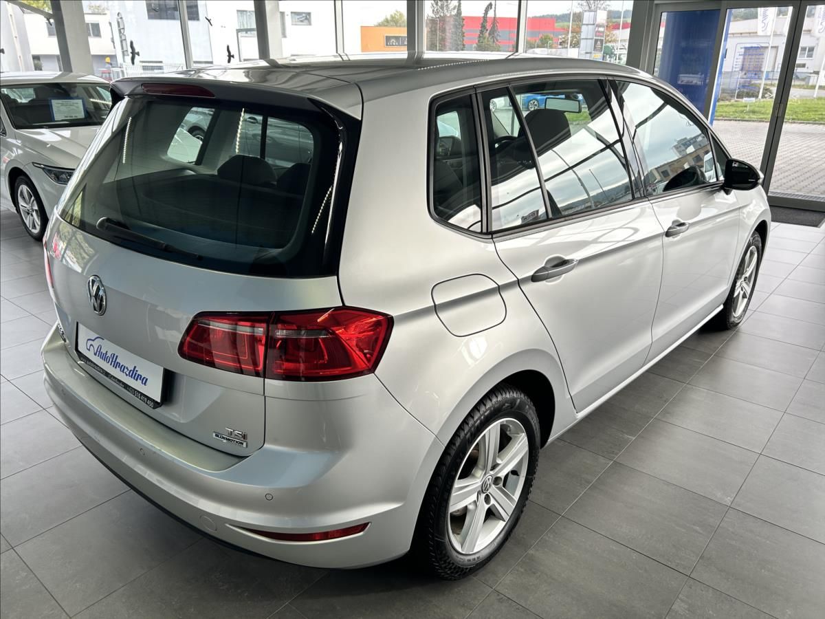 Volkswagen Golf Sportsvan, 1,4   TSI 92kW,SERVISKA,2.MAJ - fotka 6
