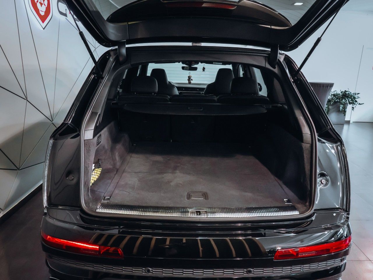 Audi SQ7, 4.0TFSI Matrix - fotka 6