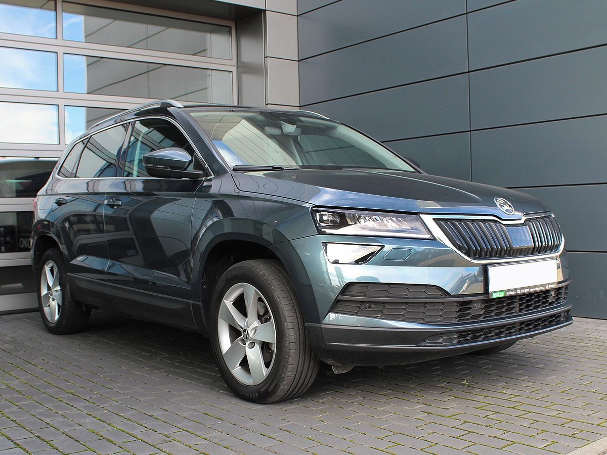 Škoda Karoq, ŠKODA KAROQ 1.5 TSI 110kW LIVE - fotka 2