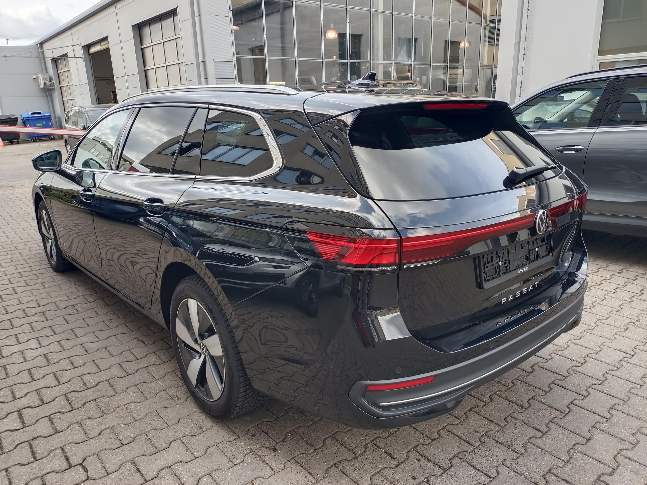 Volkswagen Passat Variant, 1.5 eTSI 110kW DSG - fotka 4
