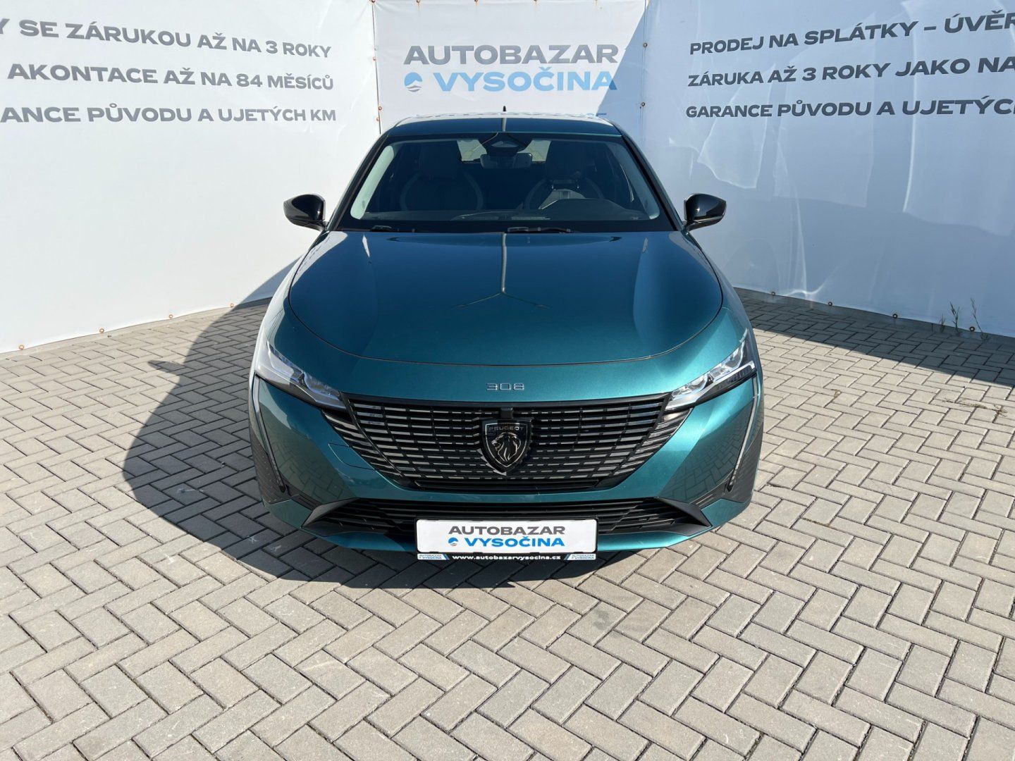 Peugeot 308, 1.2PT 96kW! Allure! ČR! AUT. - fotka 2