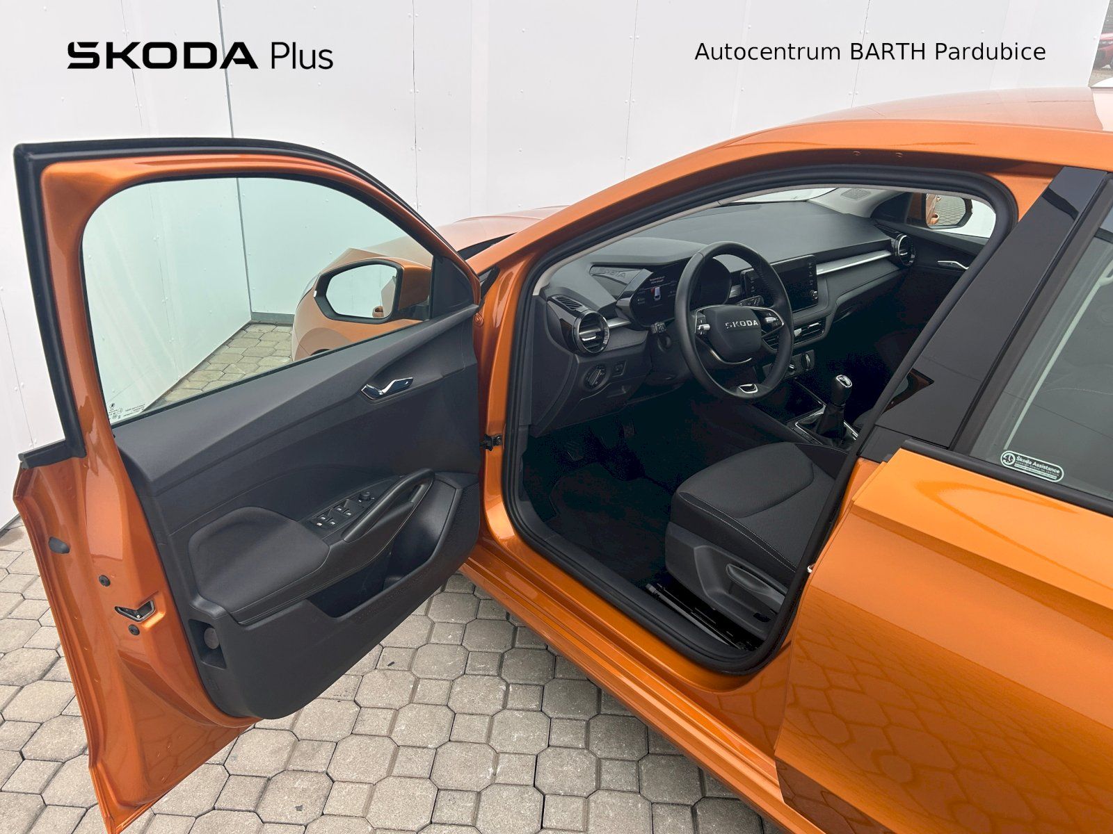 Škoda Fabia, 1,0 MPI / 59 kW / Selection / - fotka 5