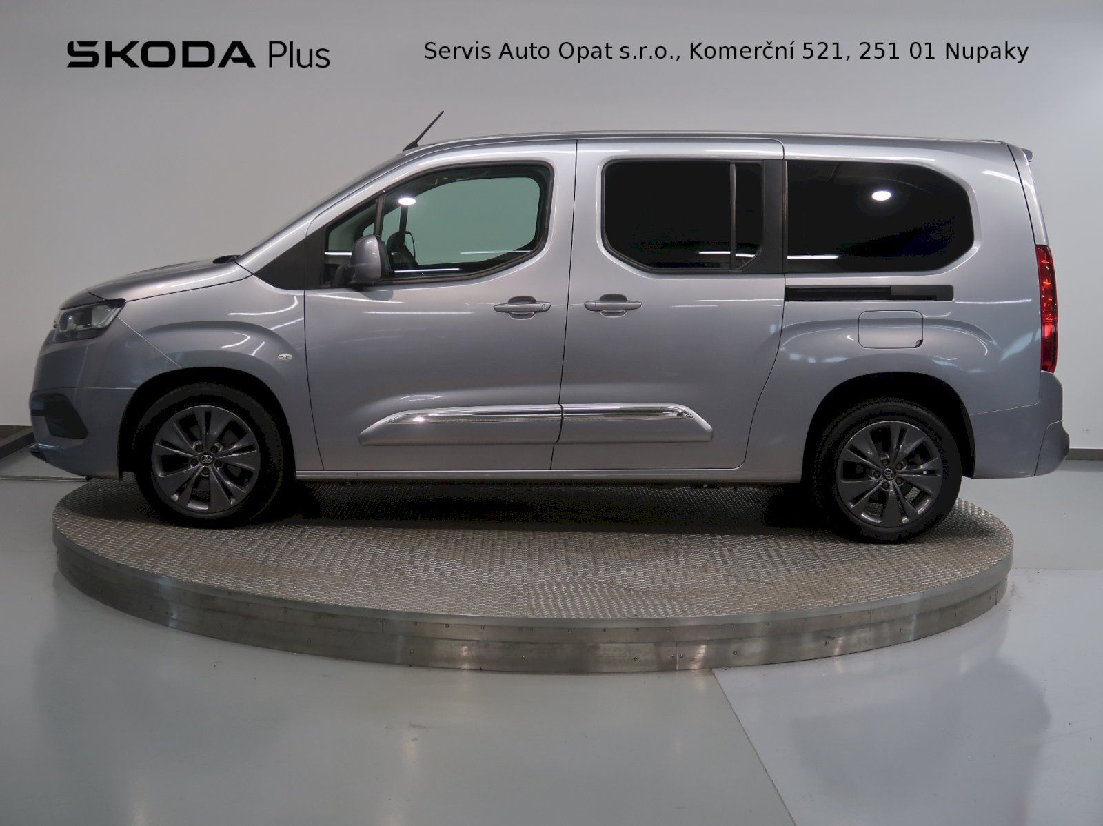 Toyota Proace City Verso, FAMILY L2 1.5D-4D 96KW 7MÍST T - fotka 3