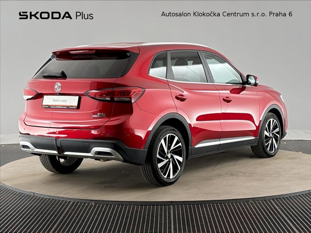MG ZS, Hybrid+145 kW Exclusive - fotka 2