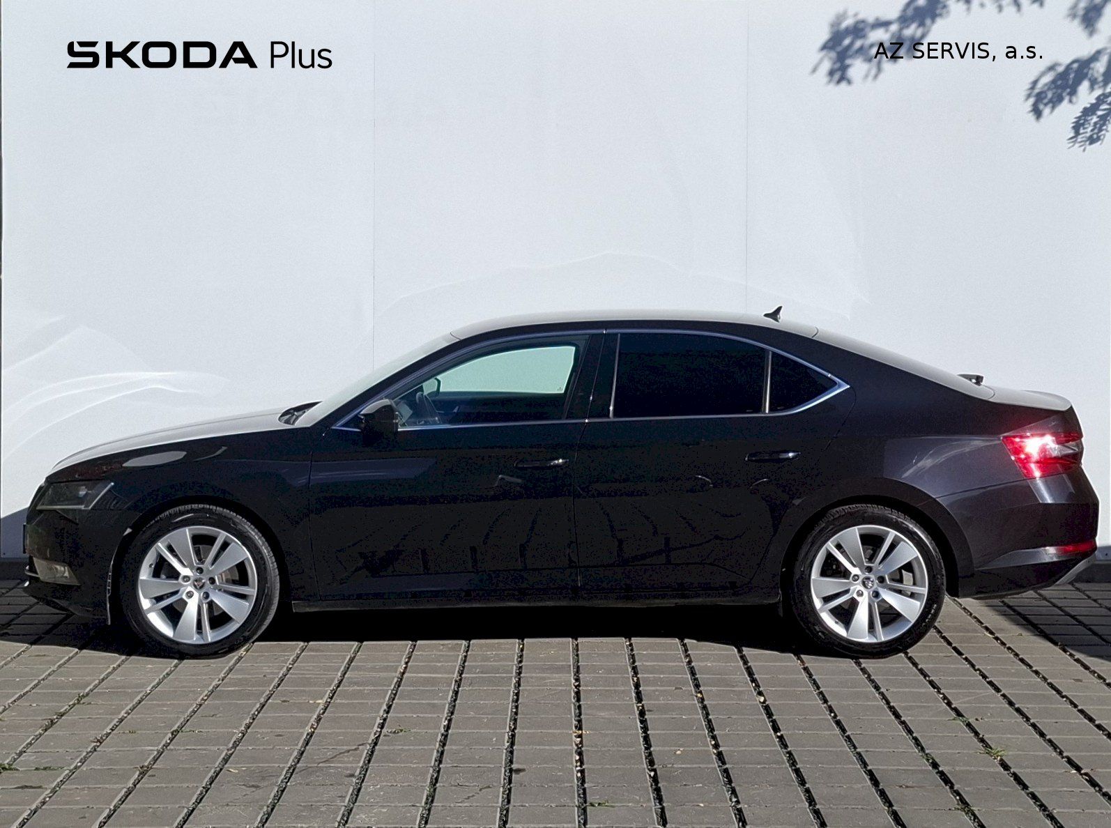 Škoda Superb, 1.8TSI 132kW | STYLE | Man. - fotka 3