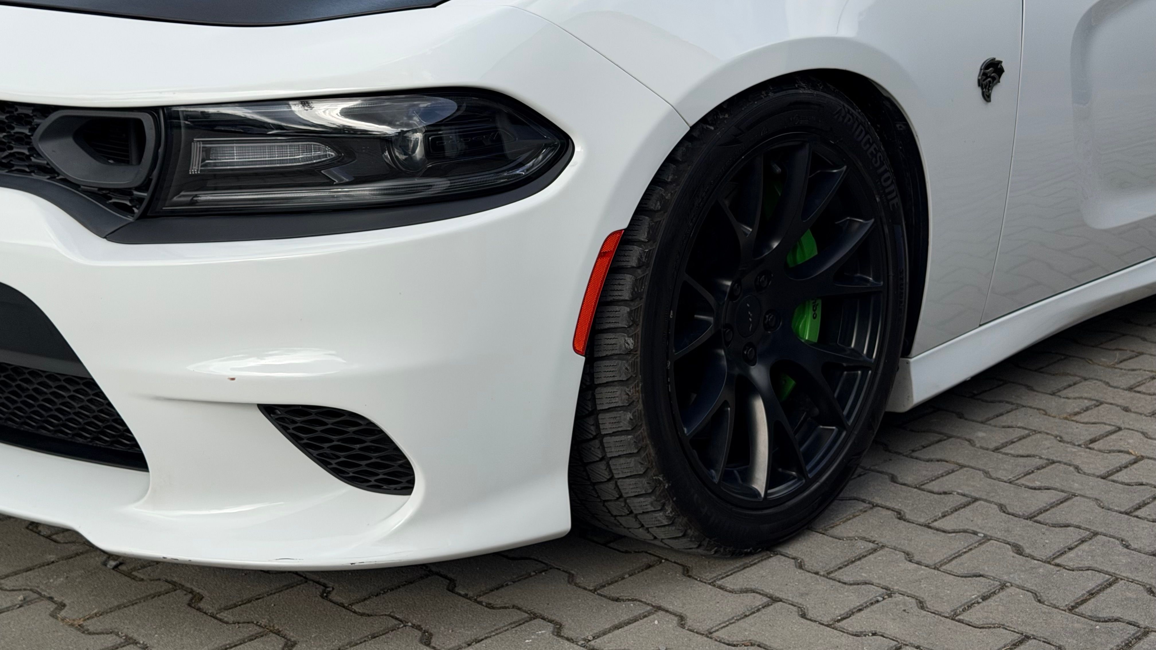 Dodge Charger, 6.2 Hemi SRT 527 KW - fotka 4