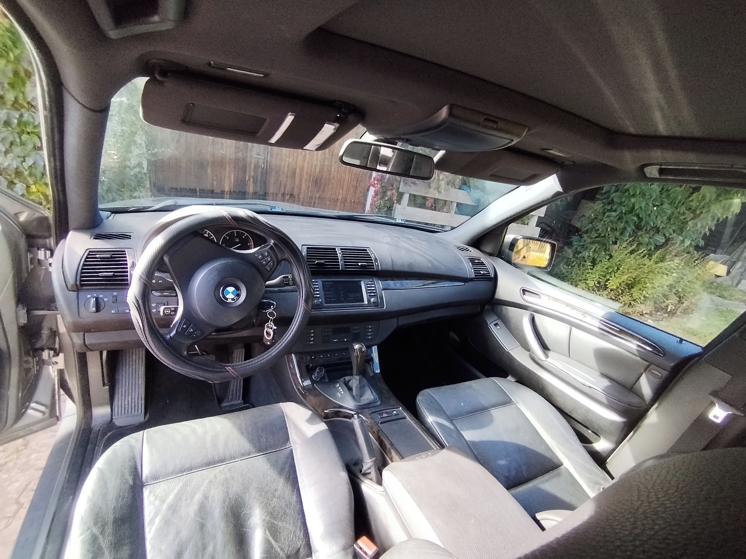 BMW X5 - fotka 2