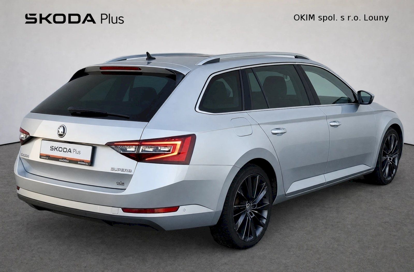 Škoda Superb, Combi Style  Plus 2,0 Tdi 110 - fotka 2