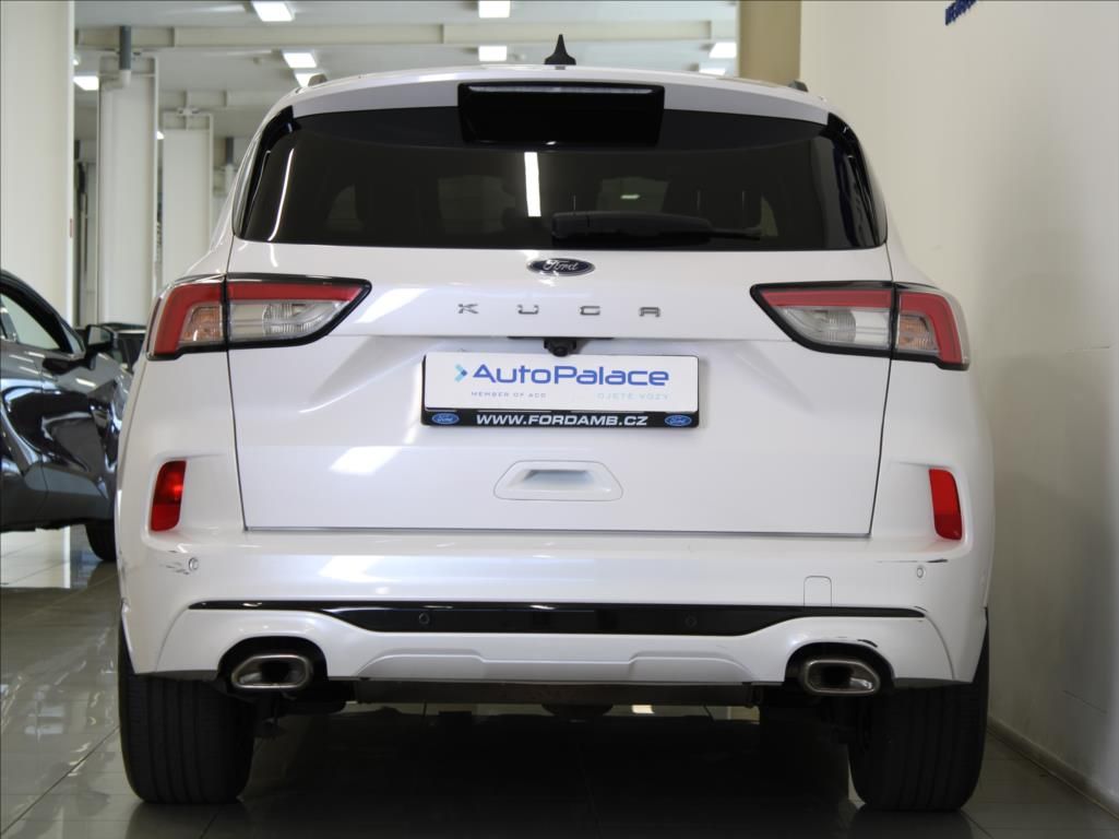Ford Kuga, 1,5 EB 110kW ST-lien X 1.maj. - fotka 4