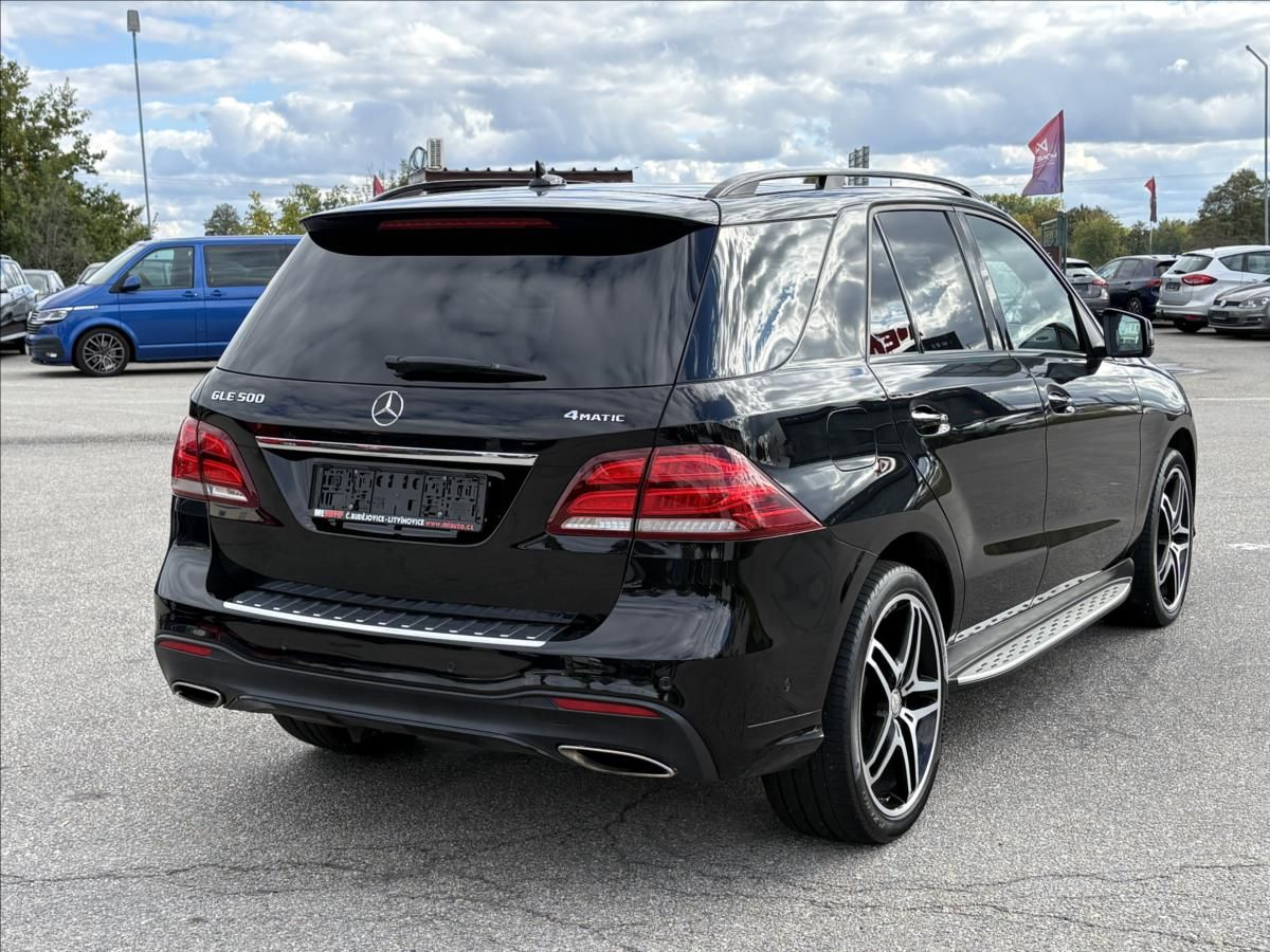Mercedes-Benz GLE, 5,0 500 AMG V8 Servis MB,Top - fotka 2
