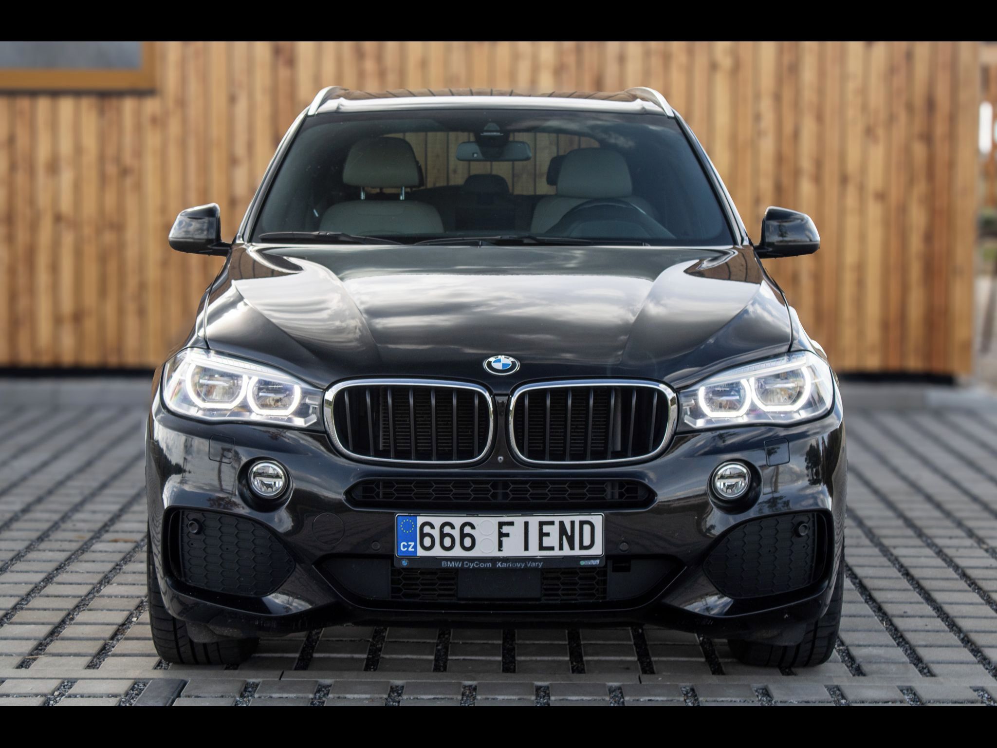 BMW X5 - fotka 2