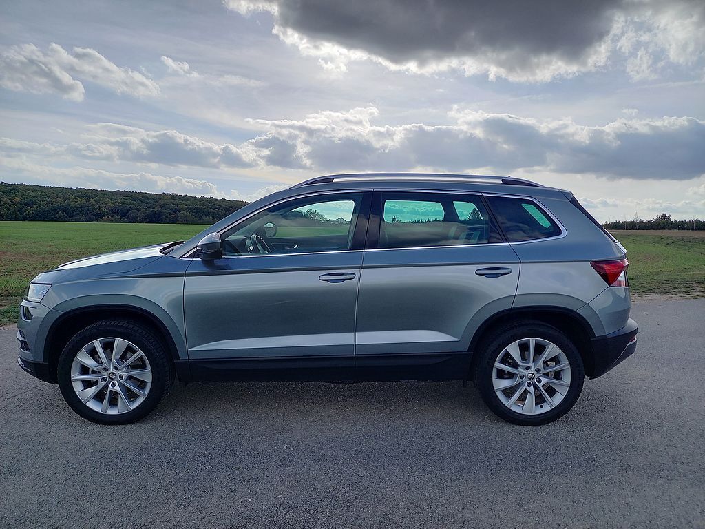 Škoda Karoq, 2.0 TDi 110kW 4x4 navi tažné - fotka 5