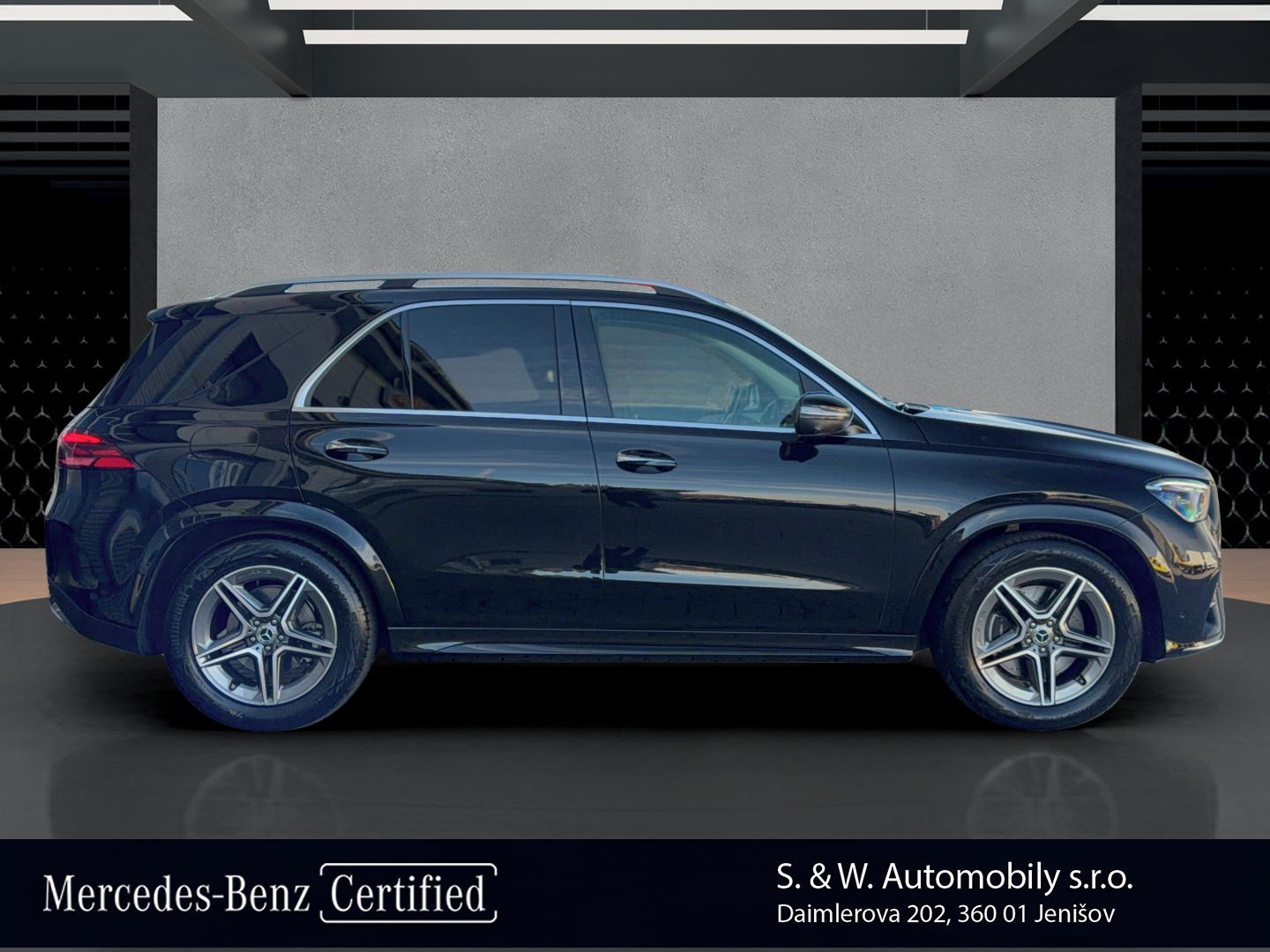 Mercedes-Benz GLE, 300 d 4MATIC AMG - fotka 4