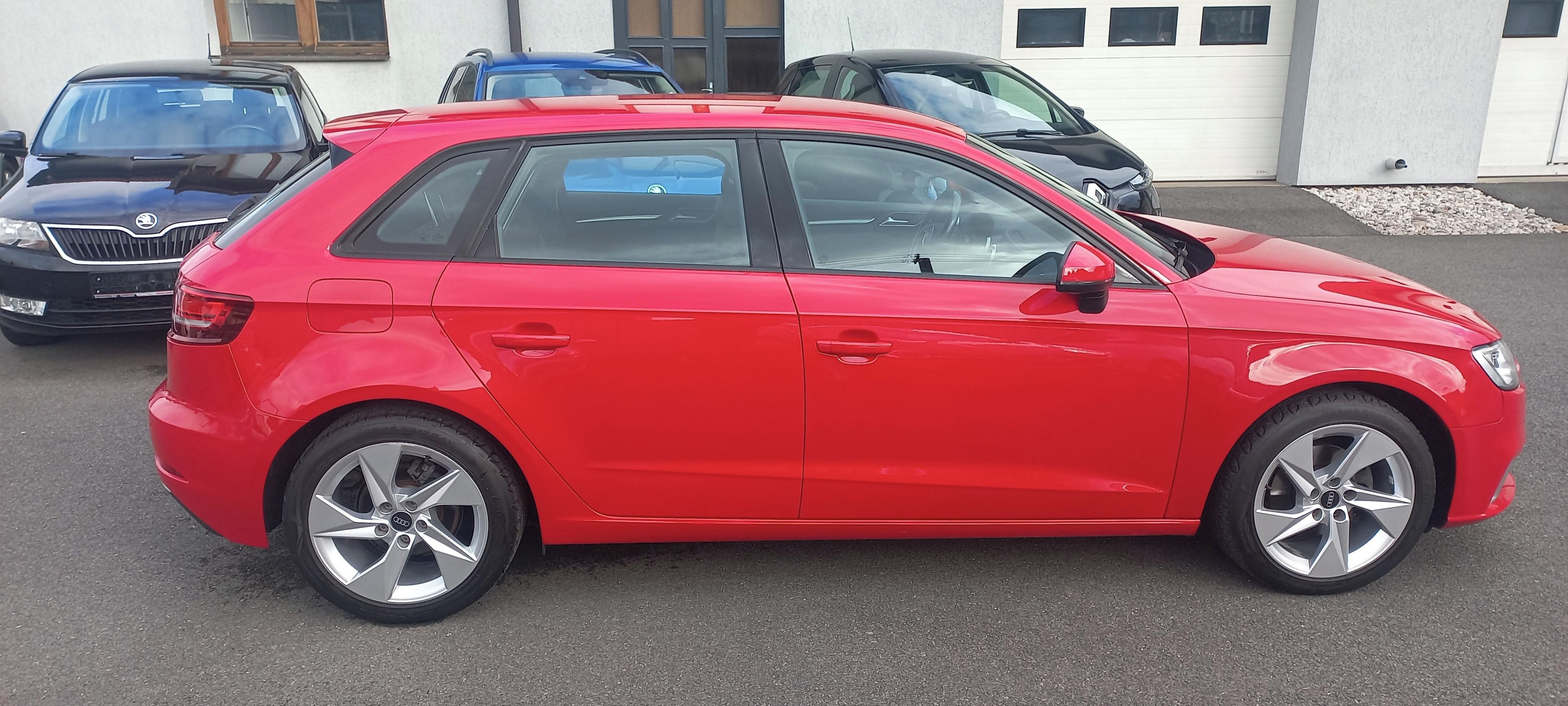 Audi A3, 1.0 TFSI 85KW, NAVIGACE , KŮŽE - fotka 5