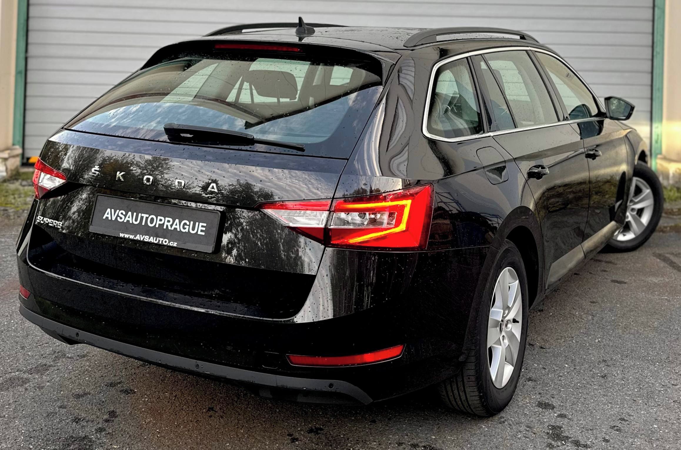 Škoda Superb, III 2.0 TDI 110KW 1MAJITEL - fotka 3