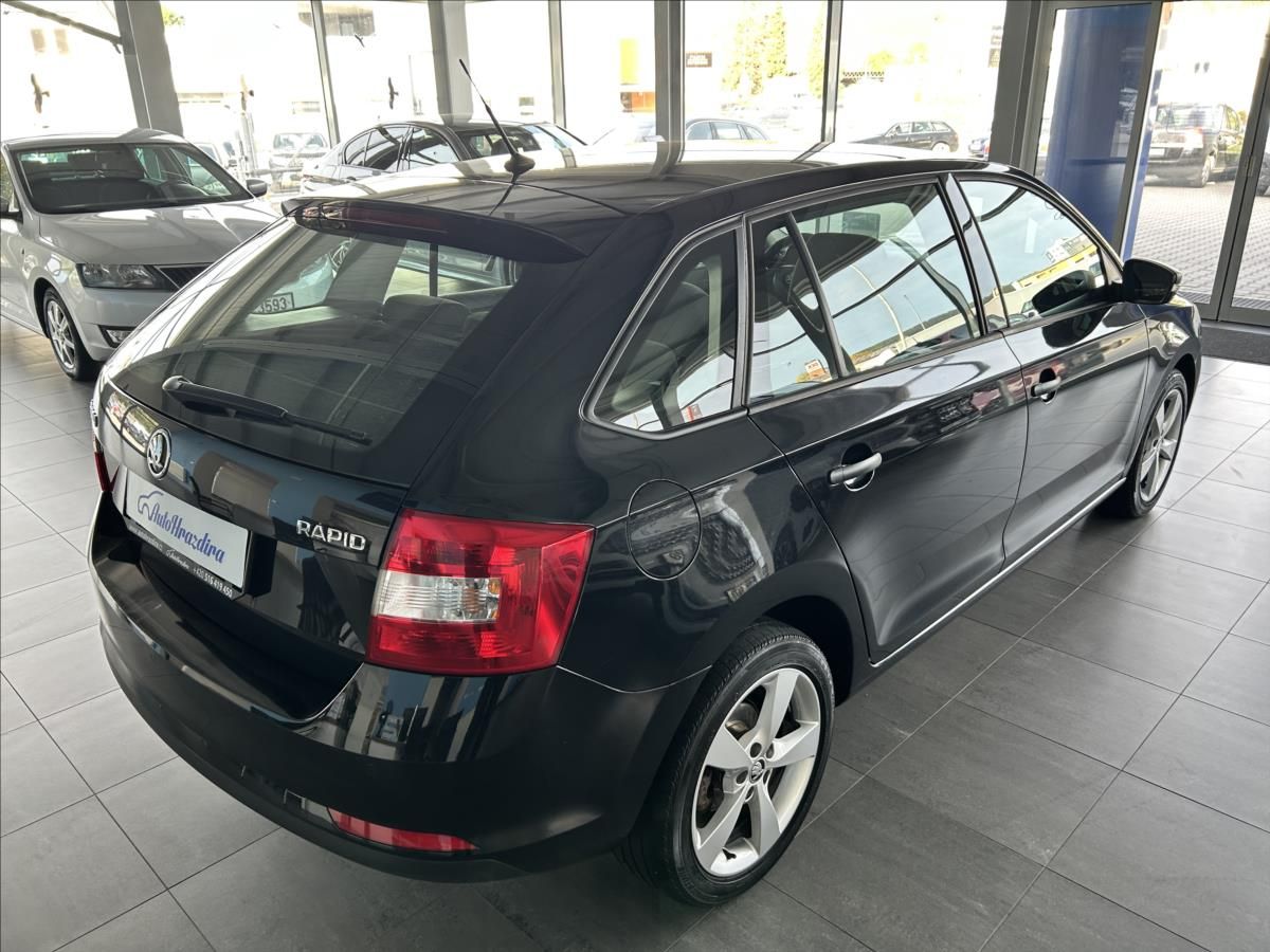 Škoda Rapid, 1,2   TSI 81kW,SERVISKA,ŘEMEN - fotka 6