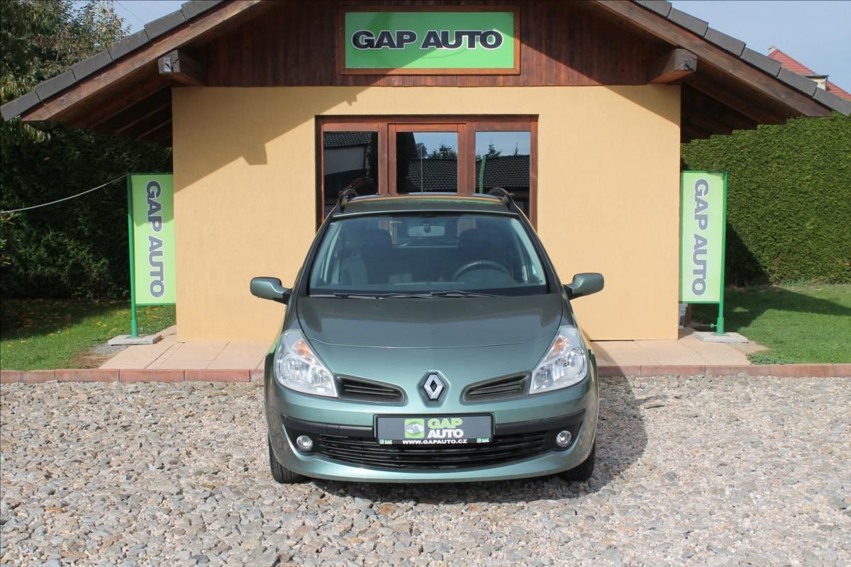 Renault Clio, 1.2i 55kW 66tis.km ČR - fotka 2