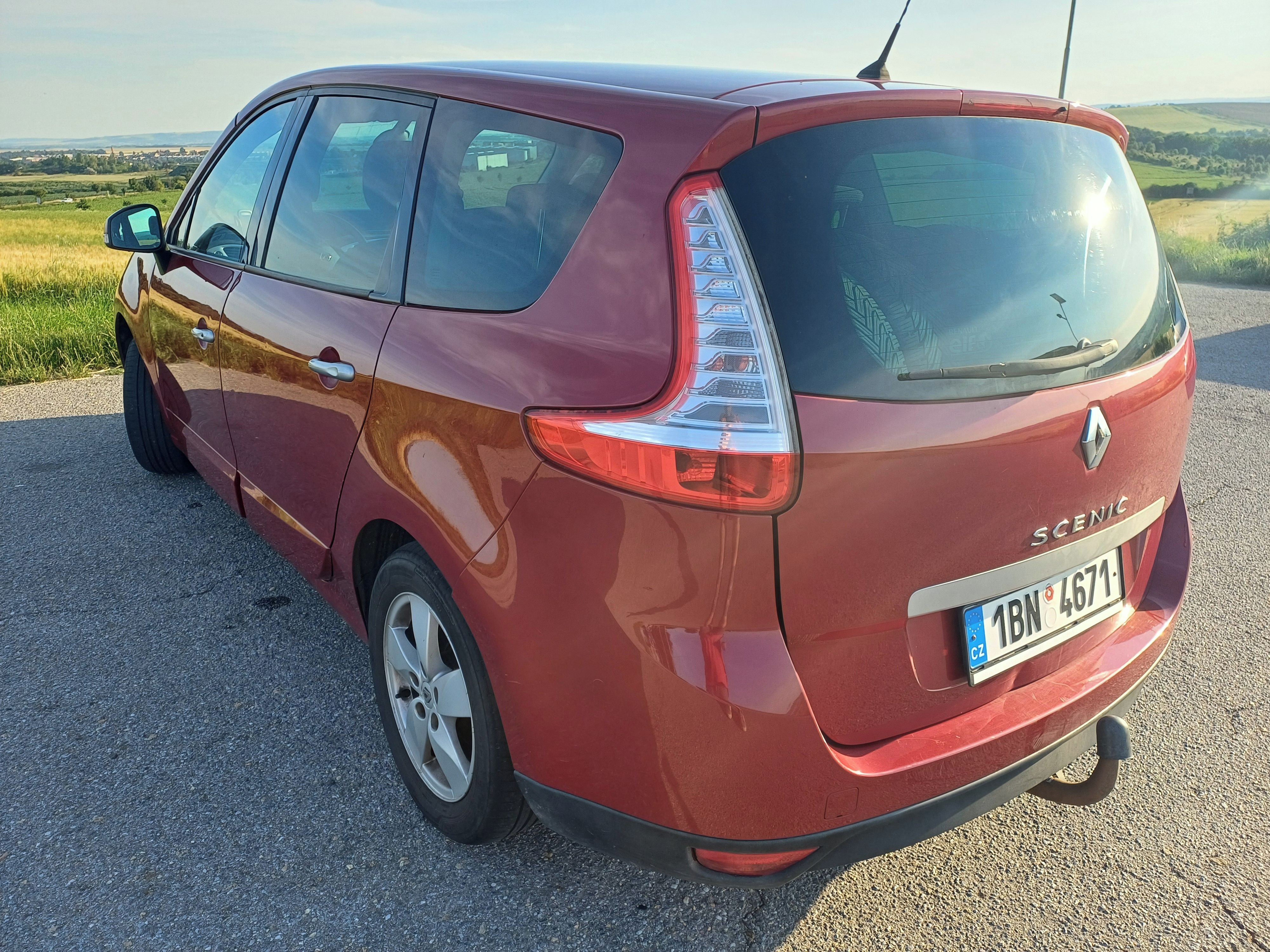 Renault Grand Scénic, 1,5 dCi, 81kW - fotka 4