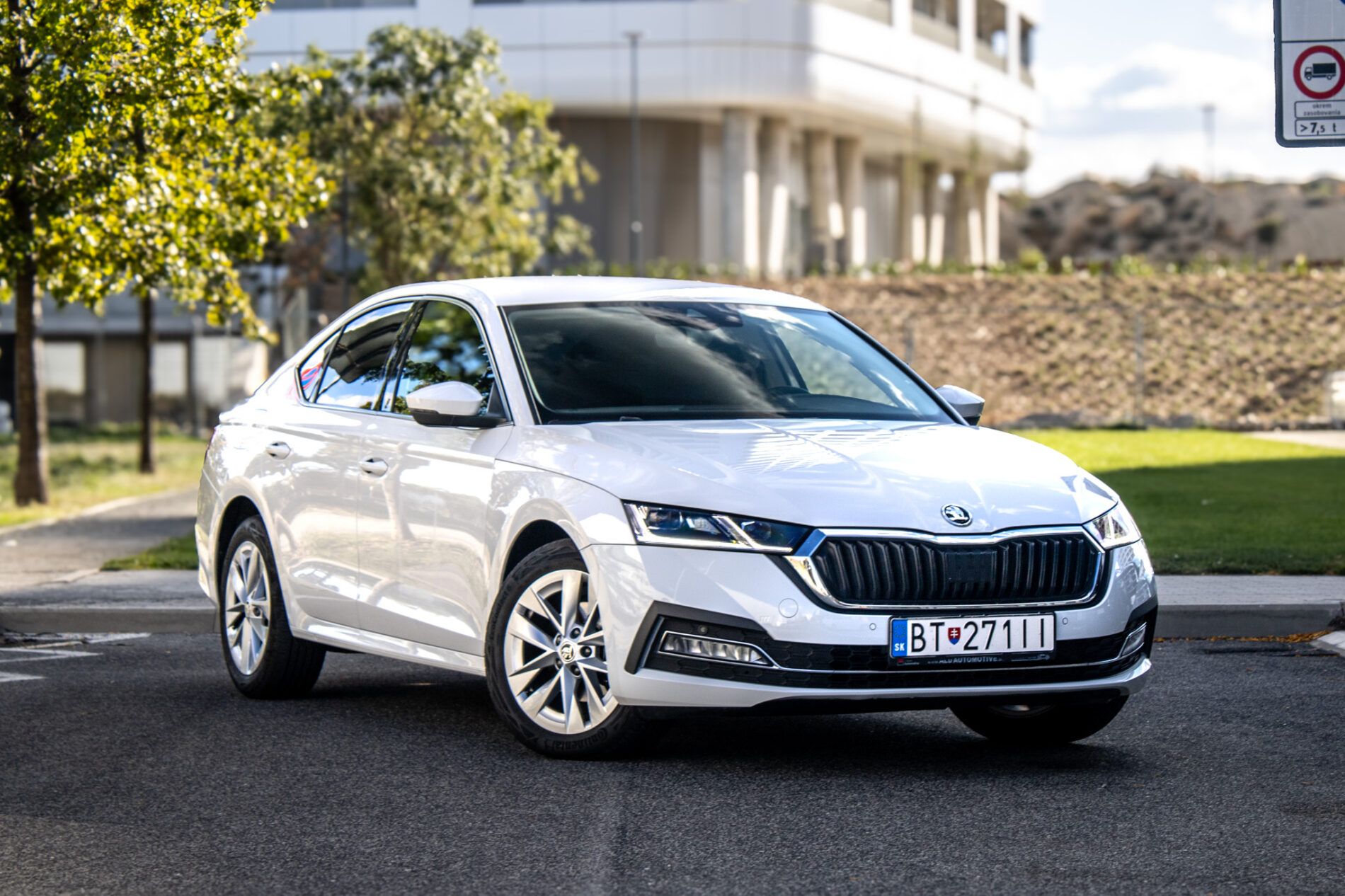 Škoda Octavia - fotka 3