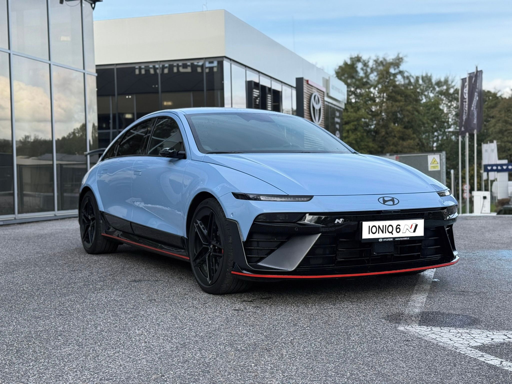 Hyundai Ioniq 6, N EVERYDAY 84kWh 4x4 478kW - fotka 2