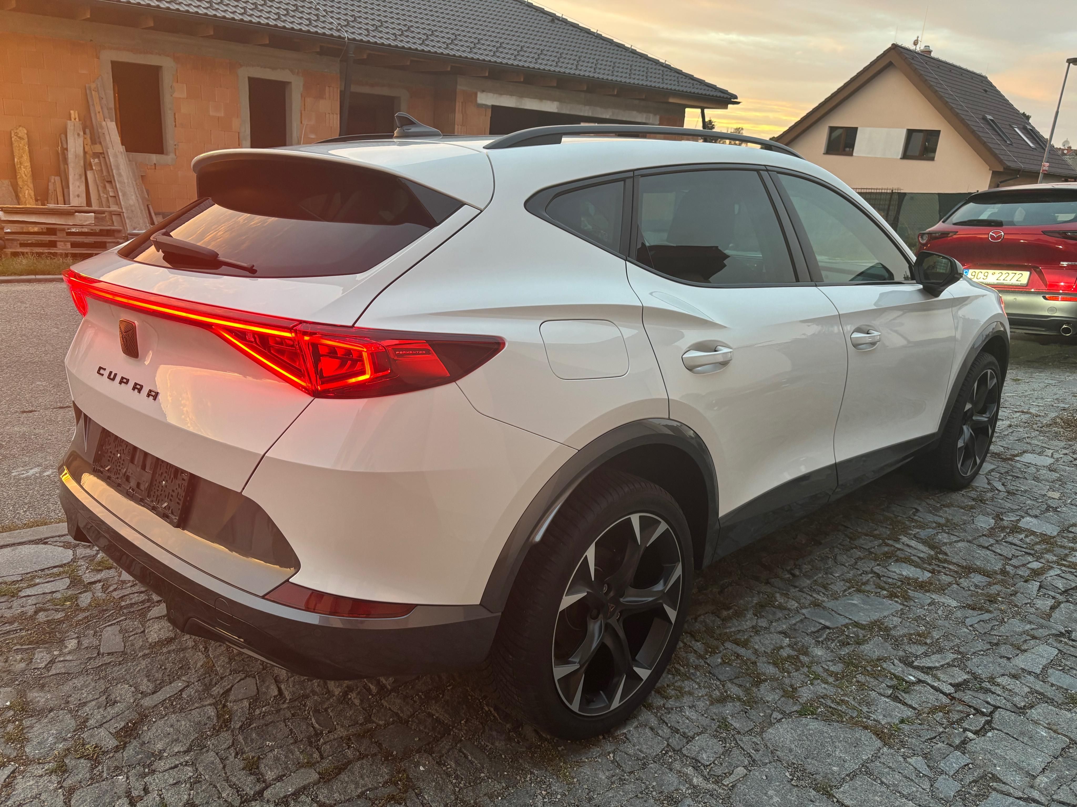 Cupra Formentor, 1,5 TSI 110 KW - fotka 5
