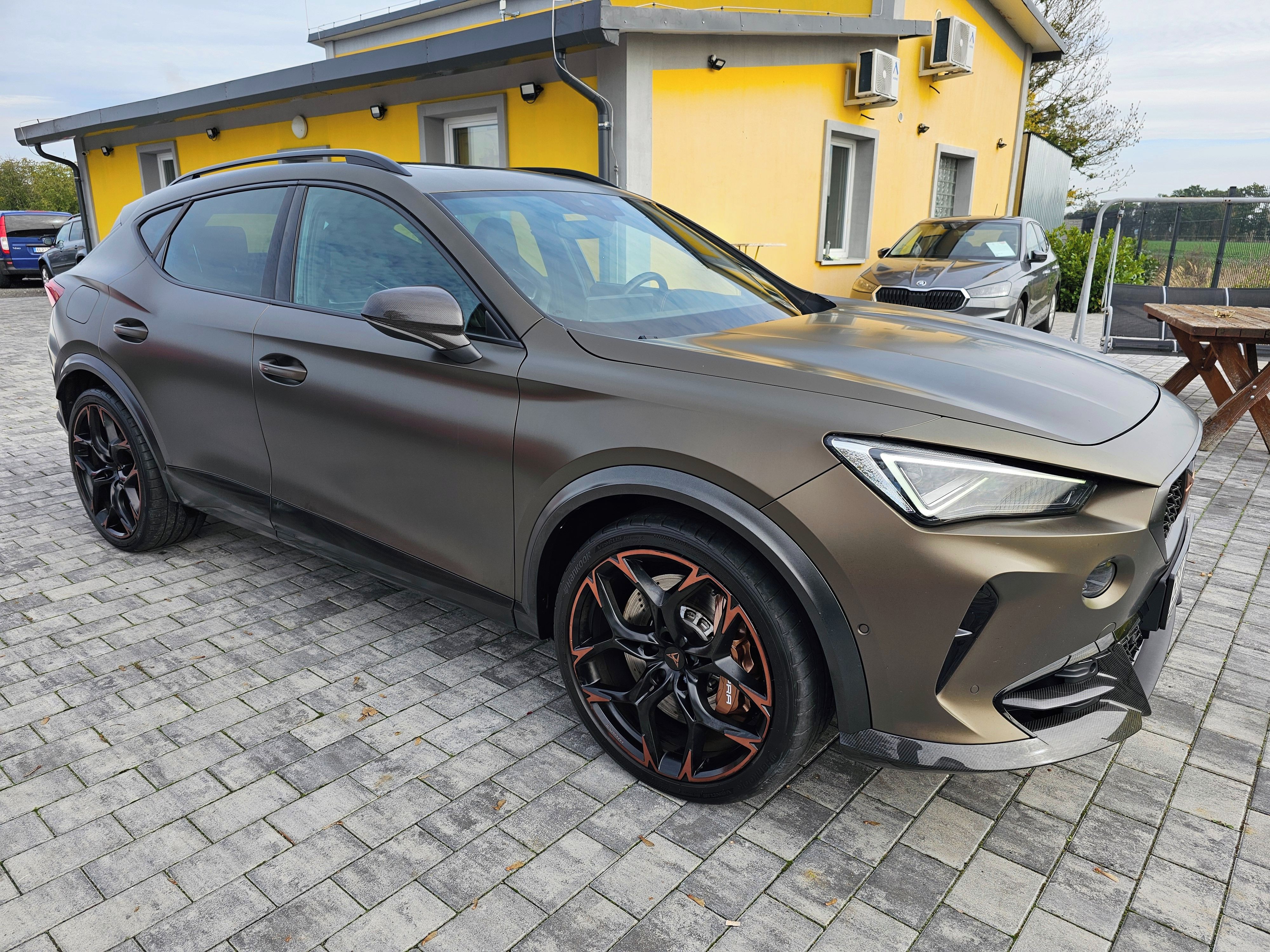 Cupra Formentor, VZ5 2.5 TSI - fotka 3