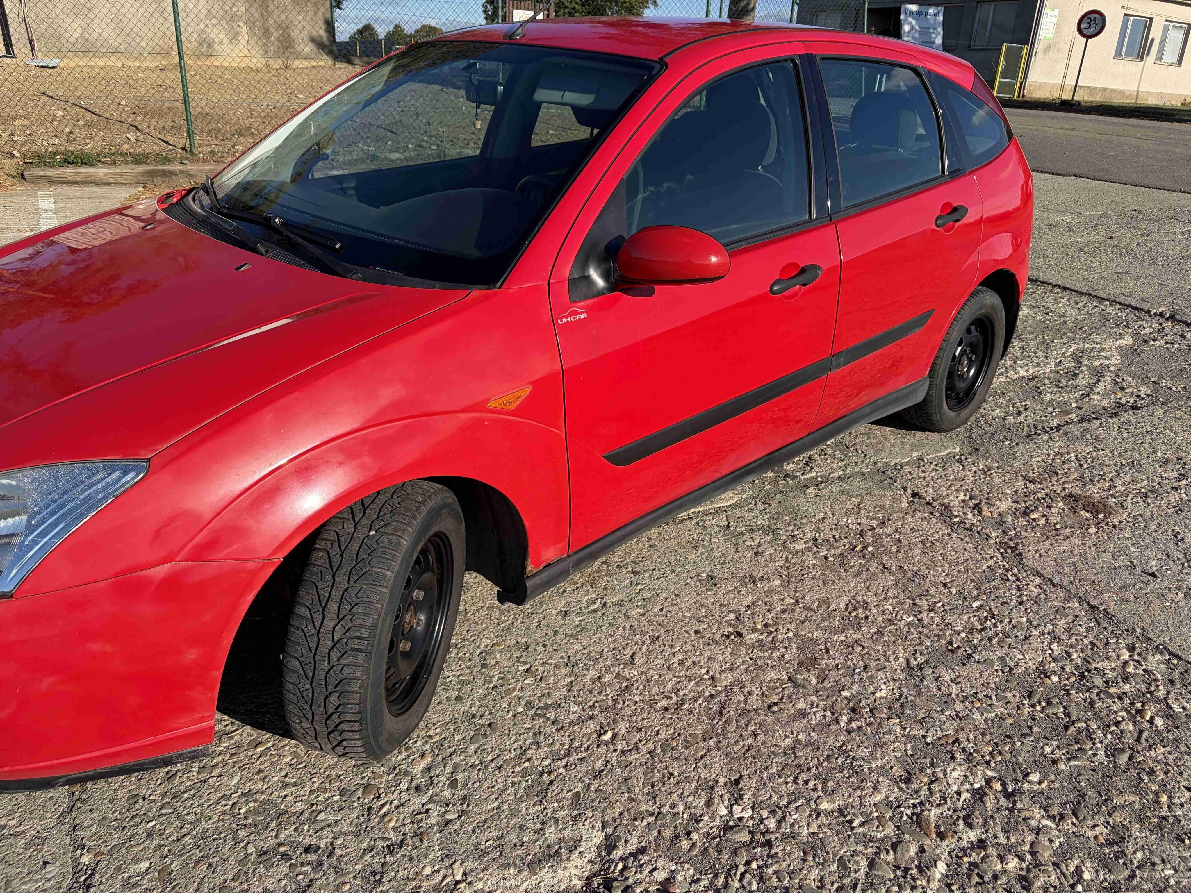 Ford Focus, pěkný stav - fotka 2