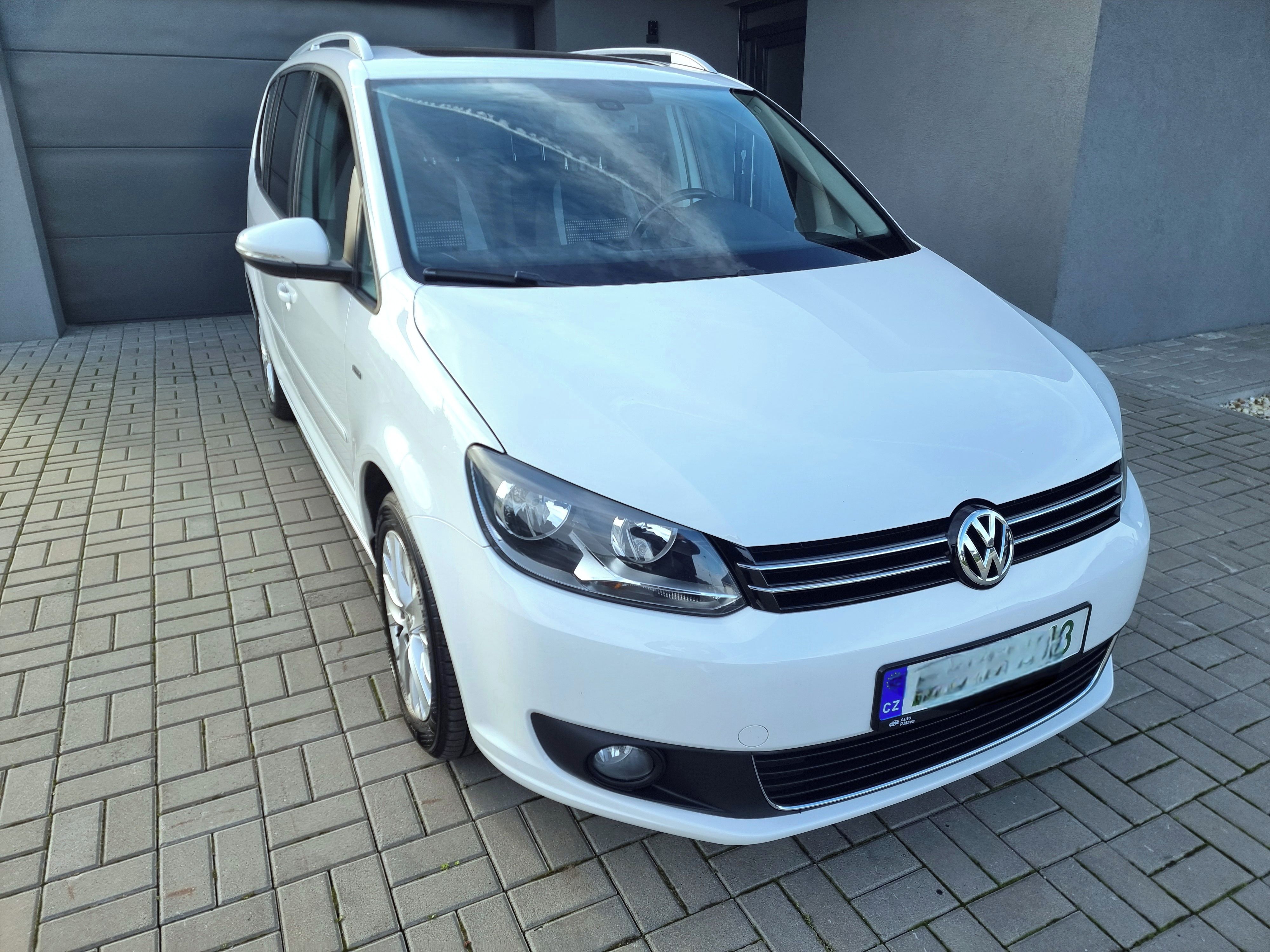Volkswagen Touran, Life | 1.2TSI |  185tis Najet - fotka 2