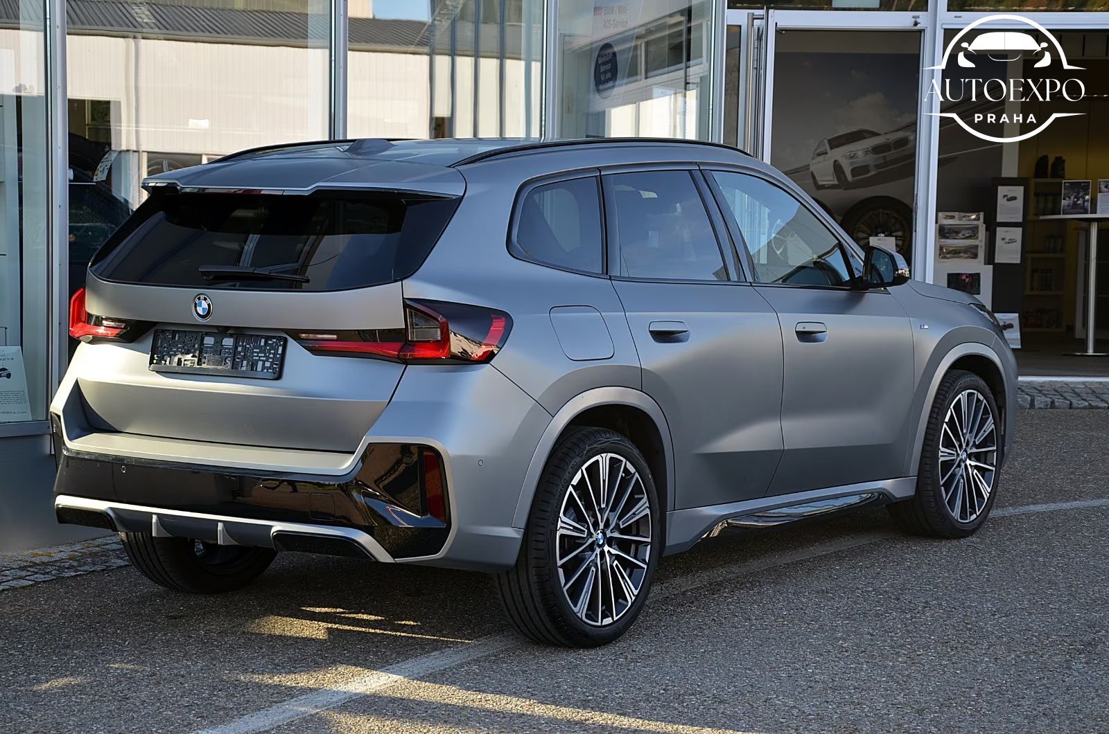 BMW X1, xDrive 23d M Sport - fotka 3