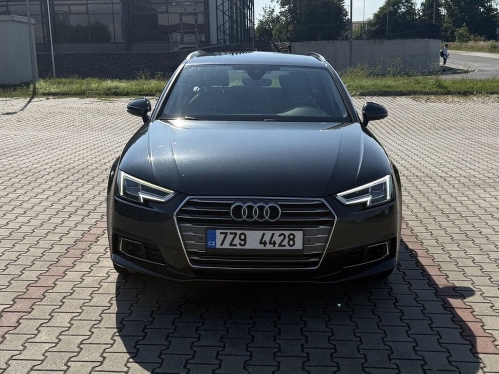 Audi A4 Avant, 2.0 TFSI G-tron - fotka 2
