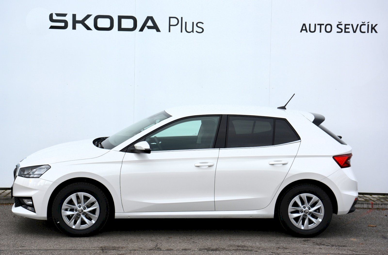 Škoda Fabia, Top Selection 1,0 TSI 70 kW 5M - fotka 3