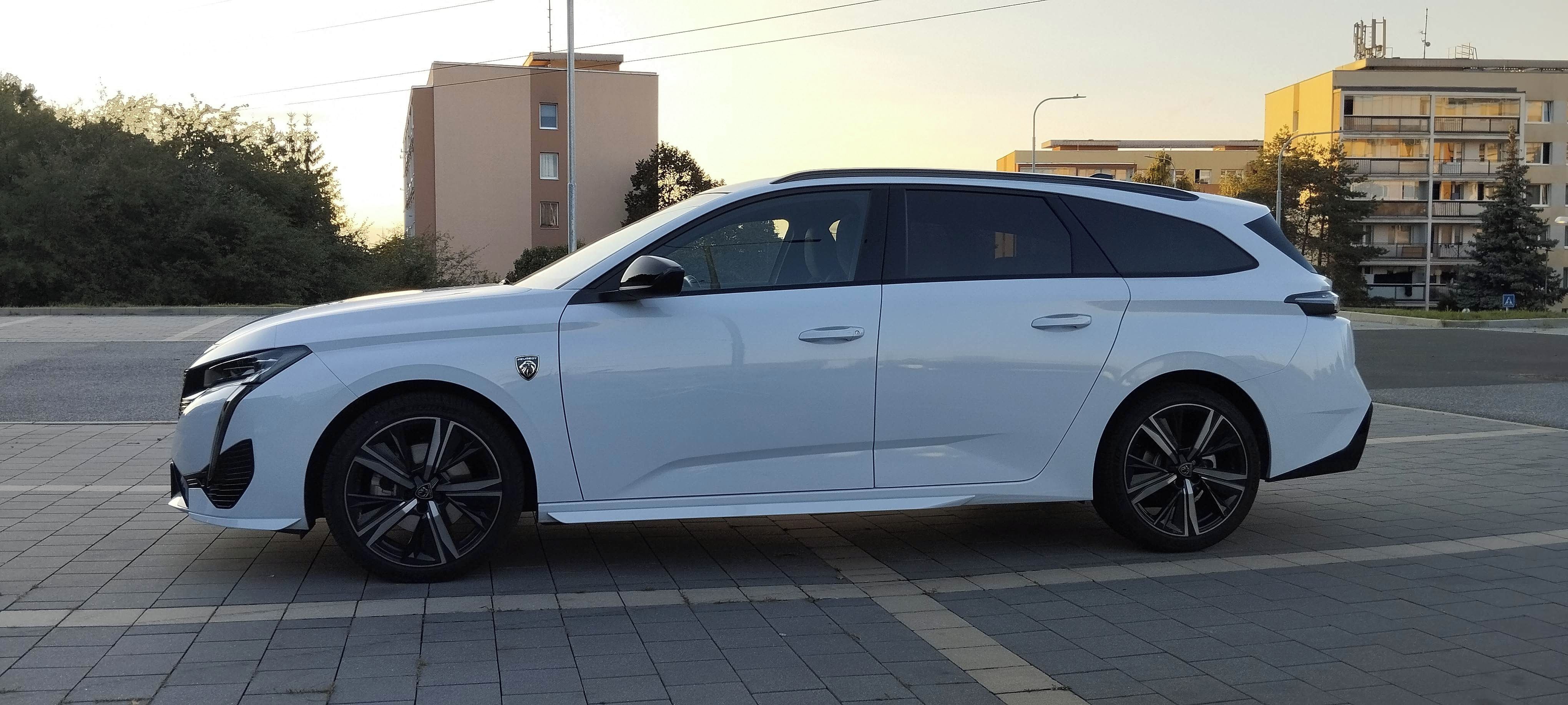 Peugeot 308, SW GT KOMBI 1,2 Automat,Focal - fotka 5