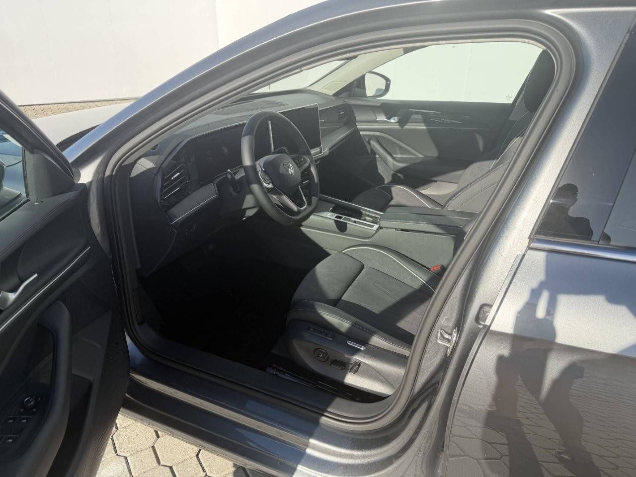 Volkswagen Passat, Life 7DSG mHEV 1,5eTSI - fotka 5
