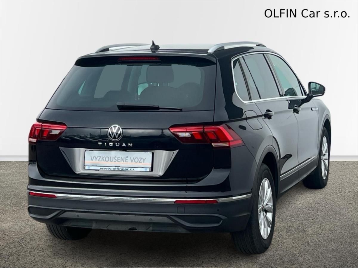 Volkswagen Tiguan, 1,5 TSi 110kW 7DSG LIFE - fotka 2