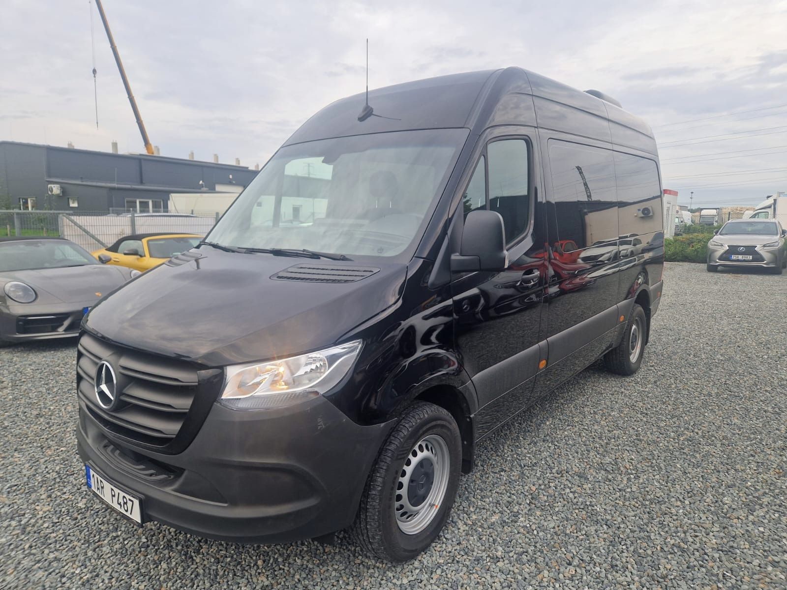 Mercedes-Benz Sprinter, Mercedes BENZ Sprinter