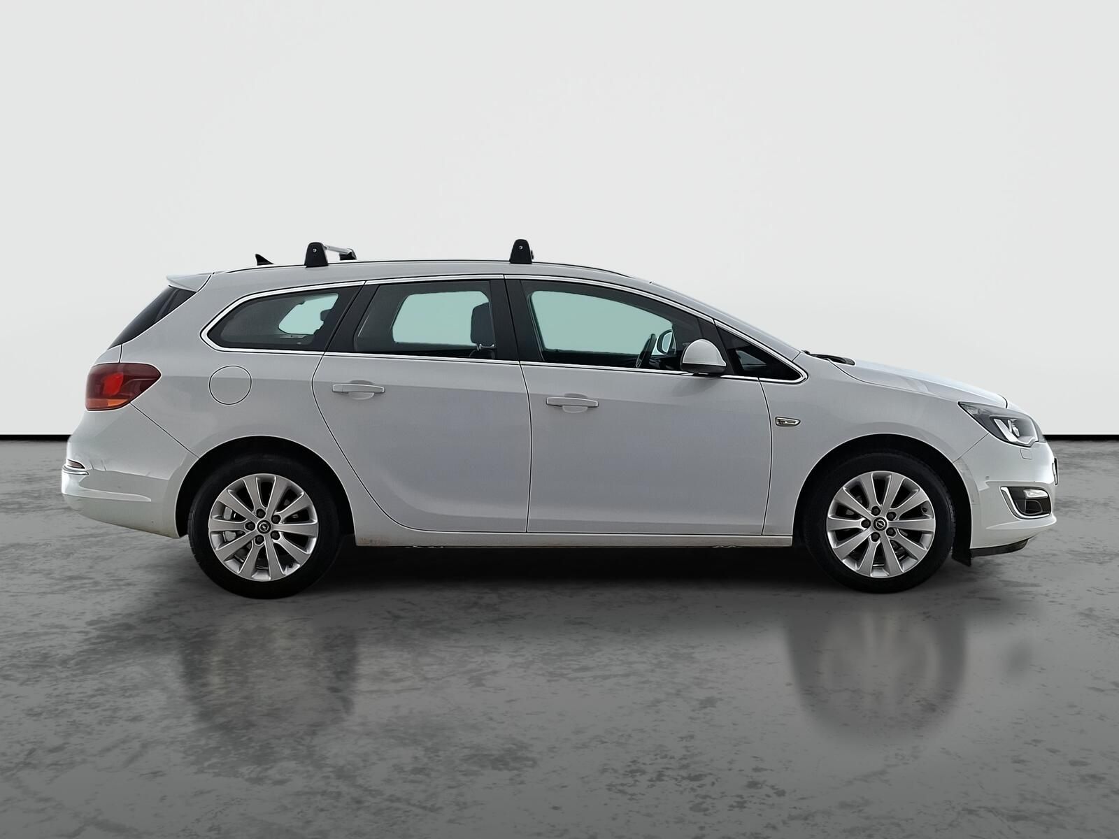 Opel Astra, 1.6 CDTI, ČR,1.maj, Navi - fotka 6