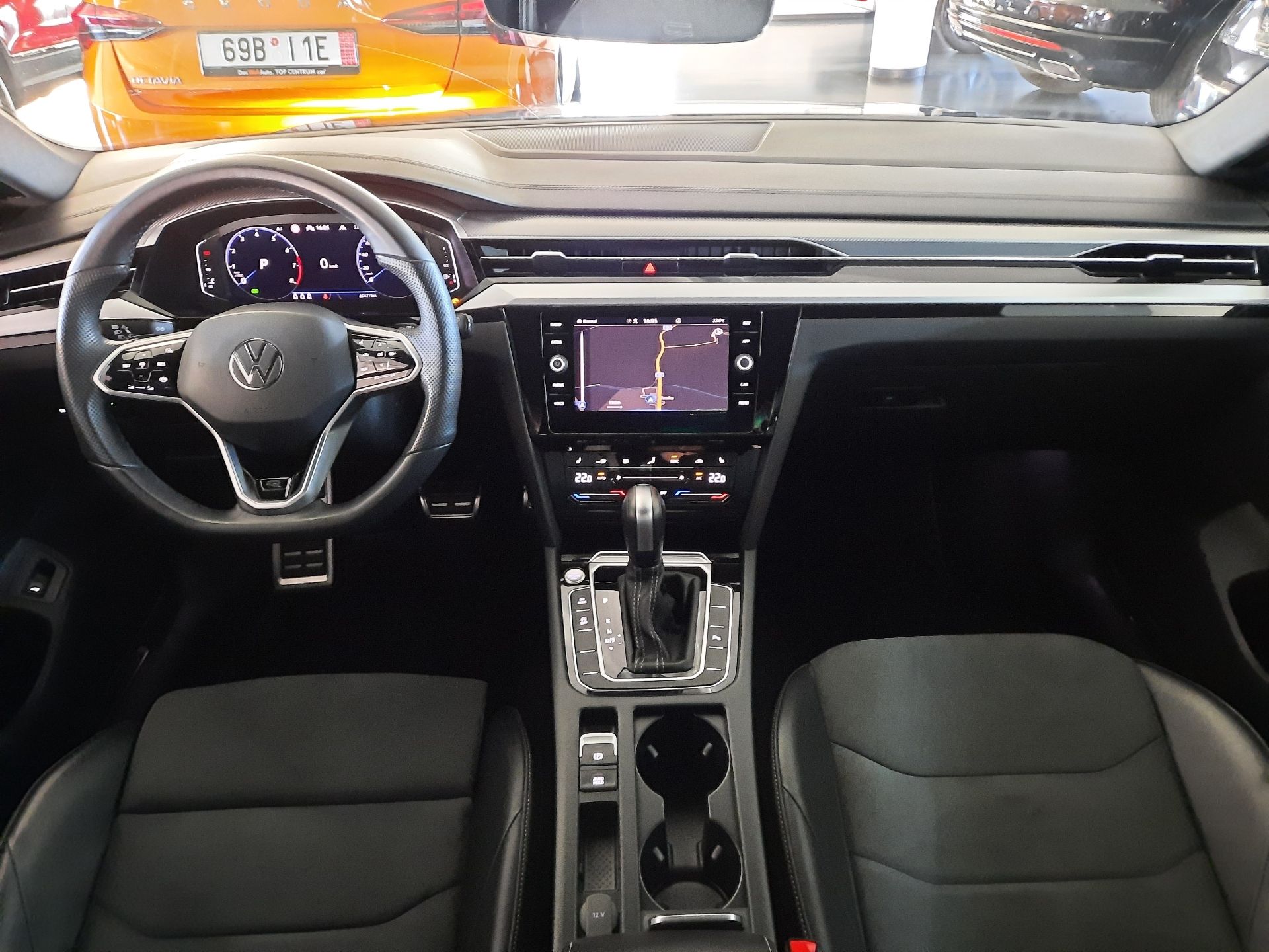 Volkswagen Arteon Shooting Brake, R-Line 2.0 TSI (140kW/190k) DS - fotka 5