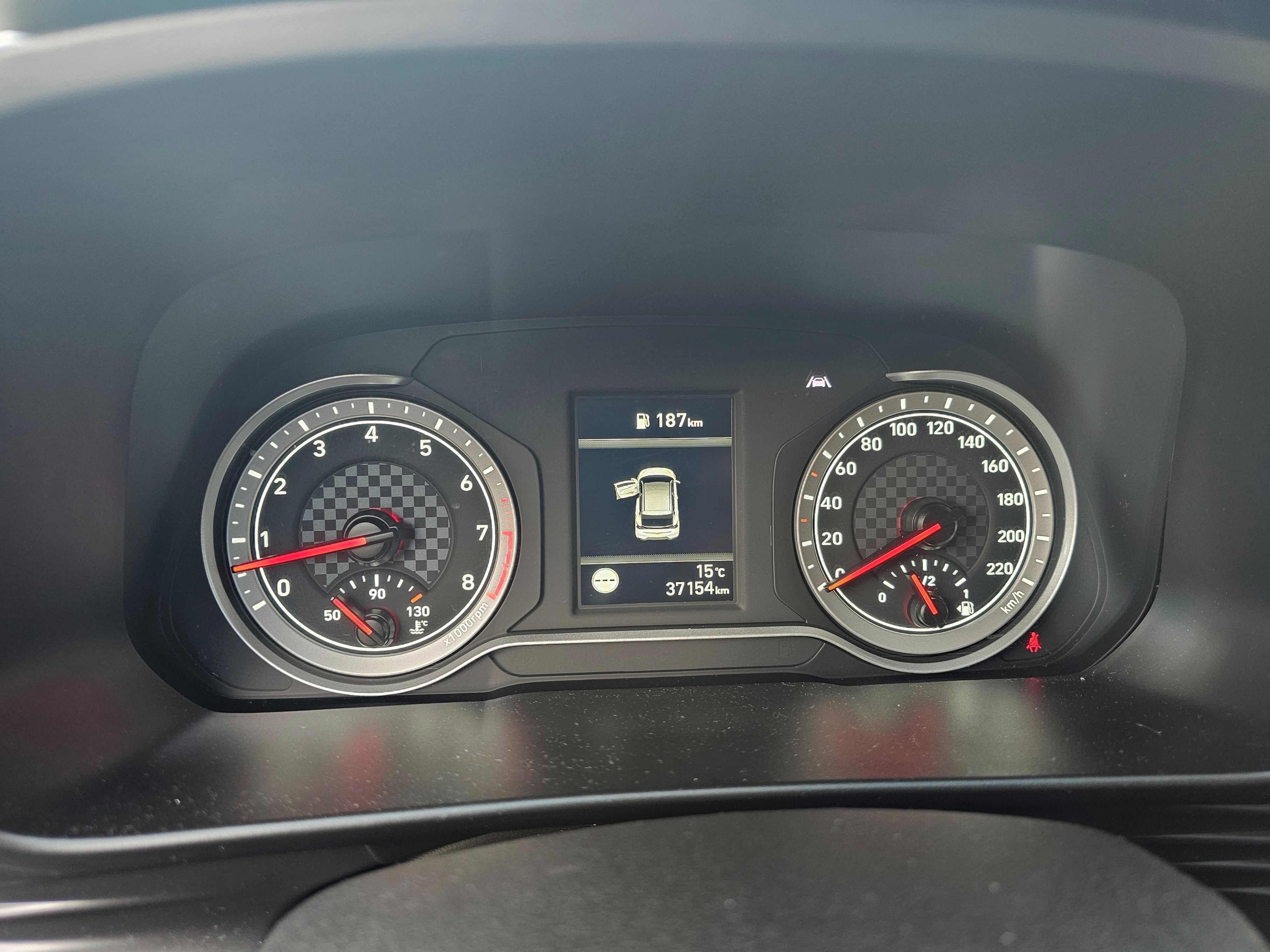 Hyundai i20, 1,2i CLUB, ALU kola,1.majitel - fotka 5