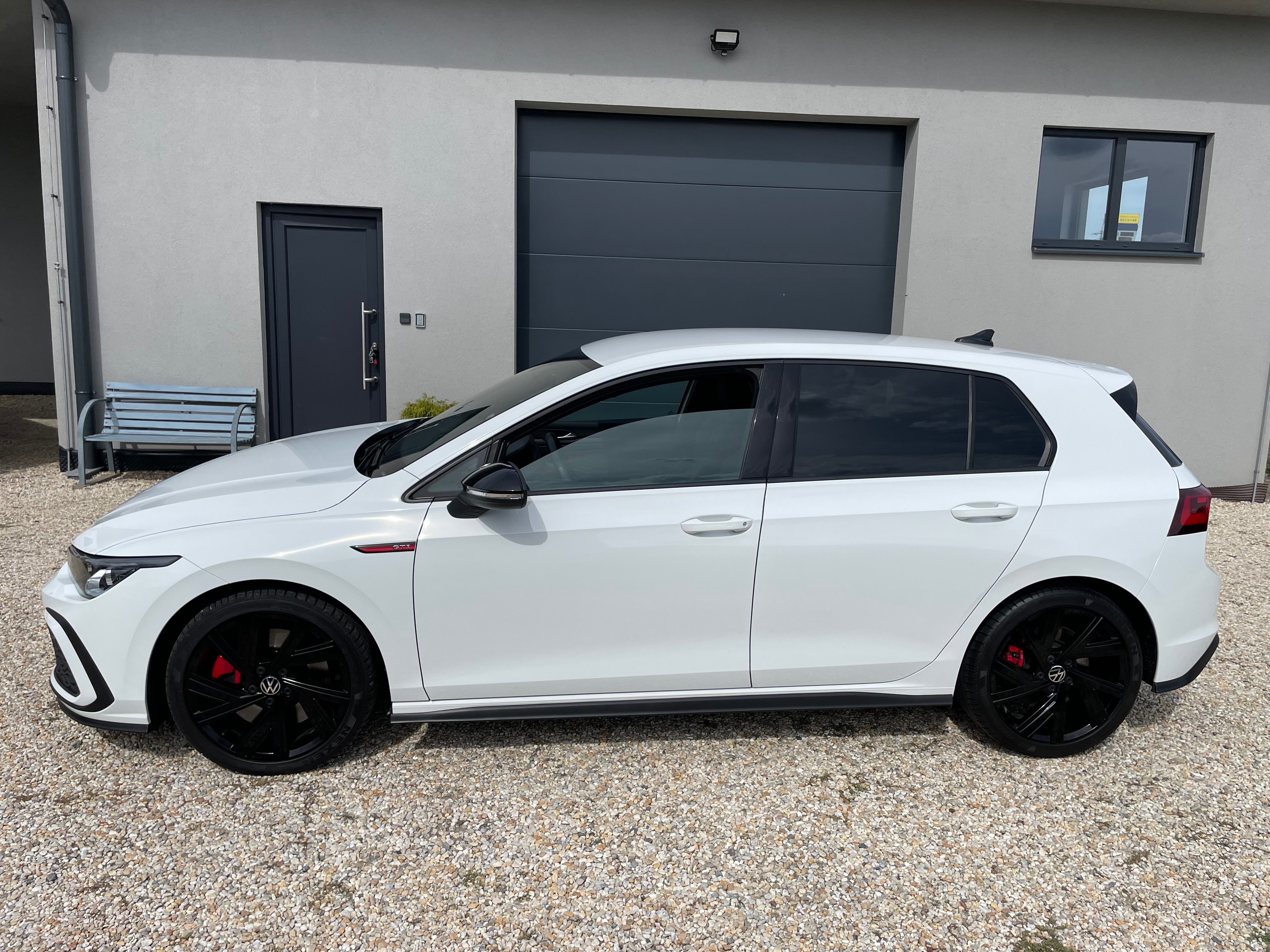 Volkswagen Golf, GTI BLACK STYLE EDICE - fotka 2