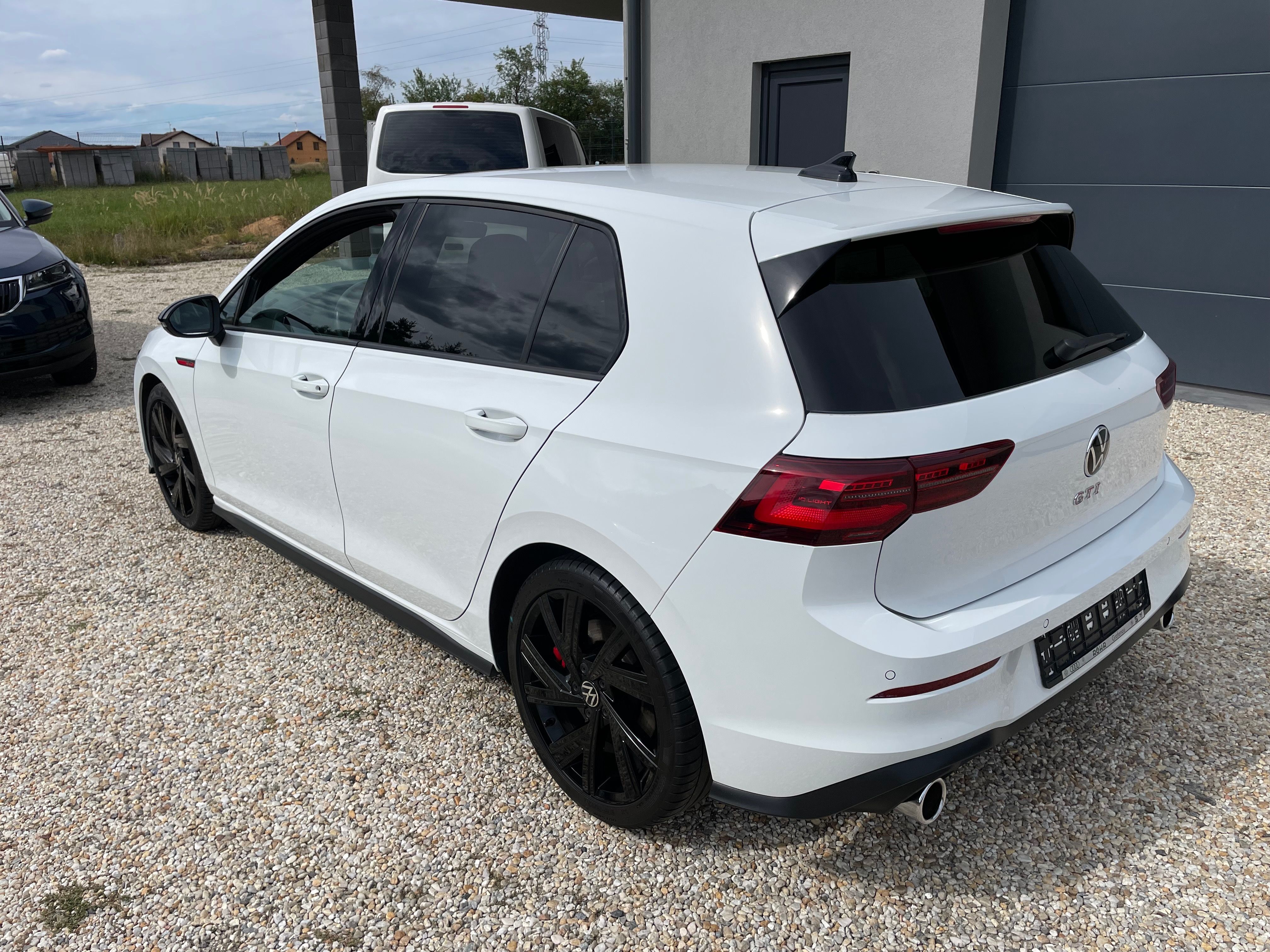 Volkswagen Golf, GTI BLACK STYLE EDICE - fotka 3