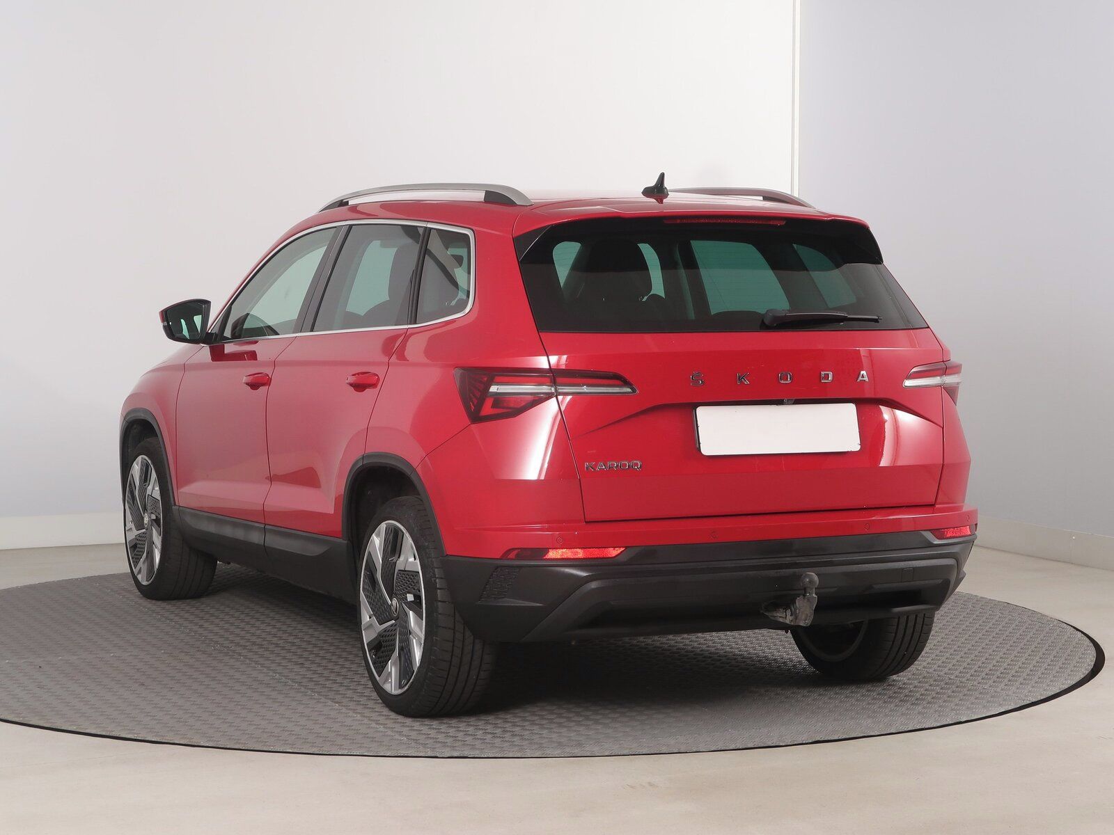Škoda Karoq, 1.5 TSI, ČR,1.maj, Serv.kniha - fotka 4
