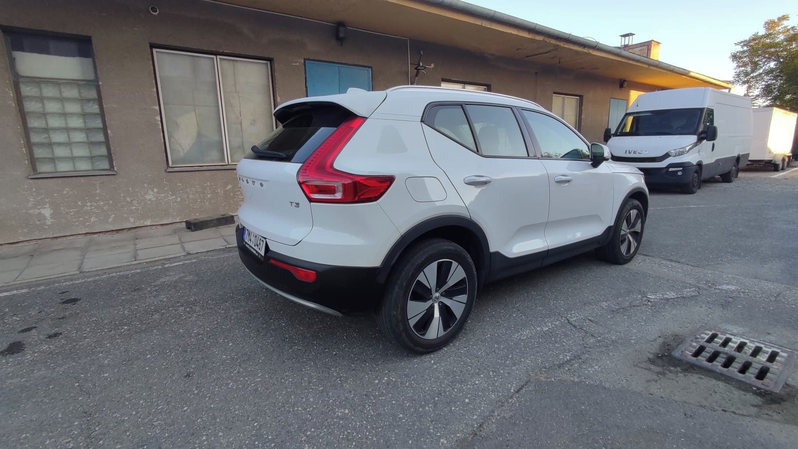 Volvo XC40, Volvo XC40 T3 Momentum | 120 k - fotka 2