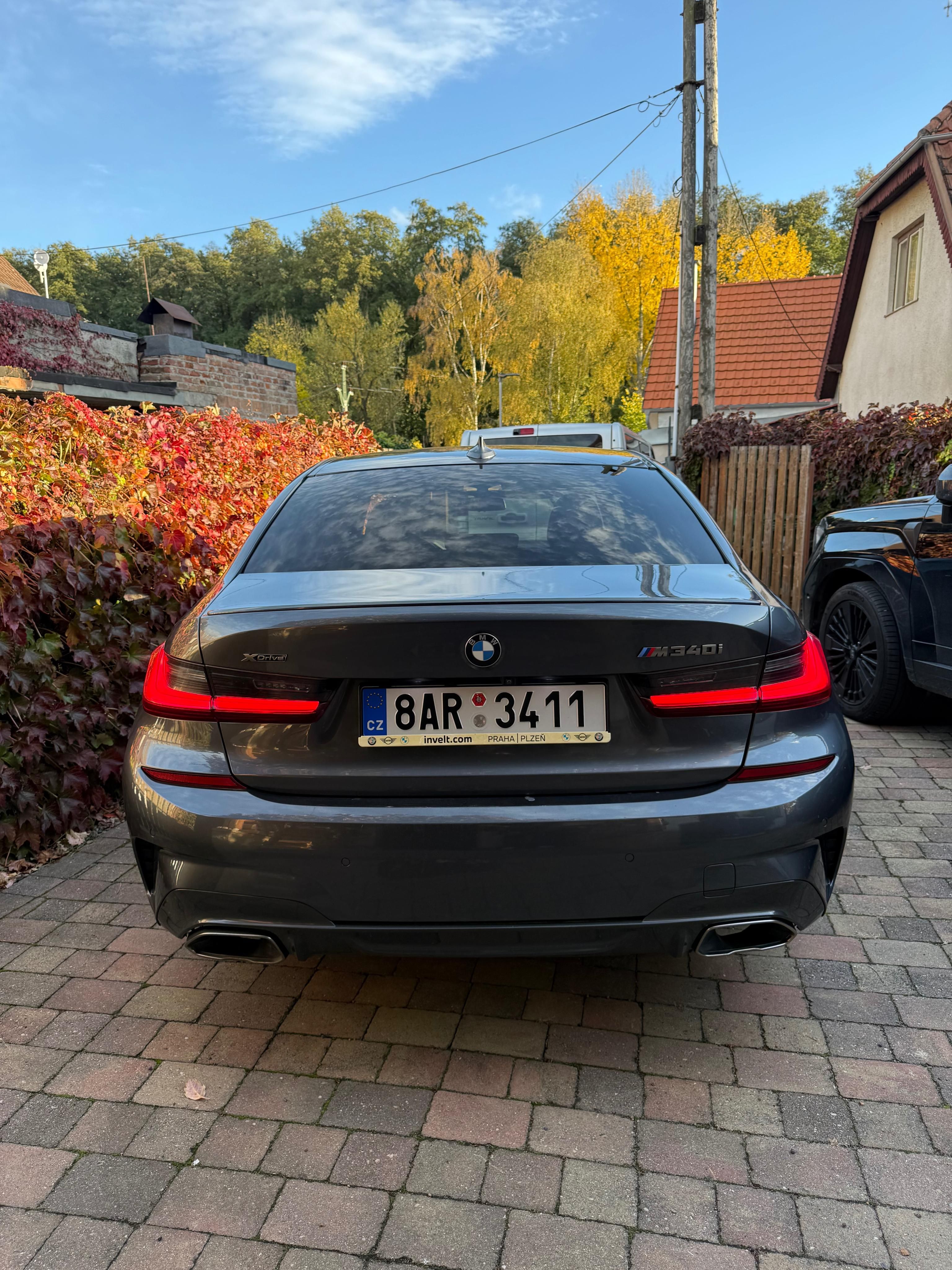 BMW Řada 3 - fotka 3