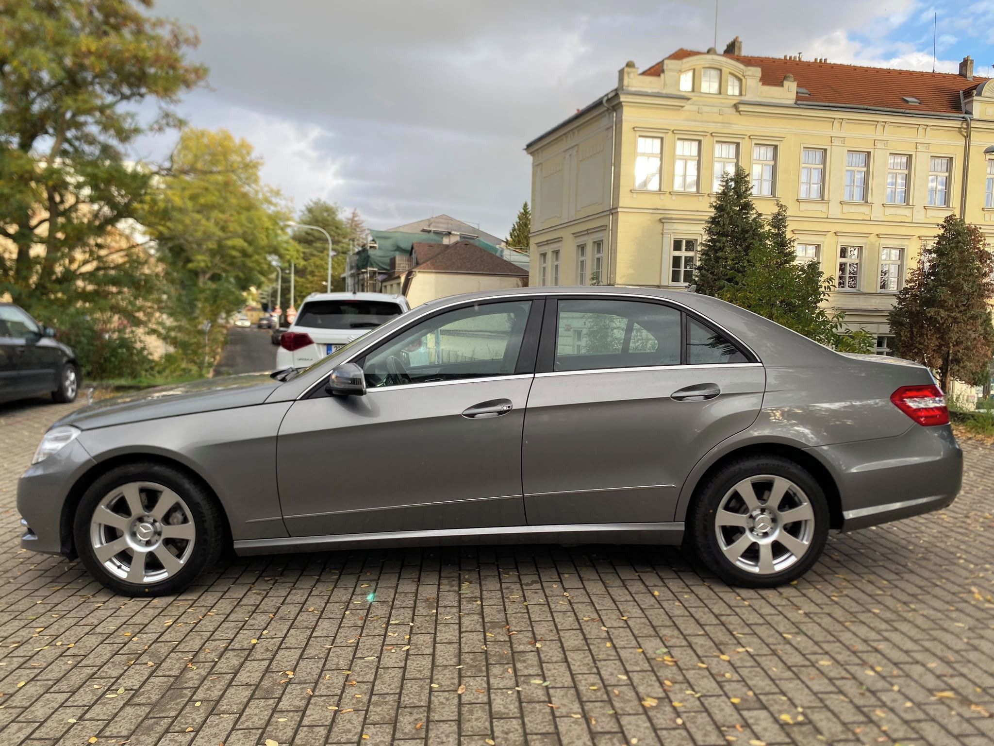 Mercedes-Benz Třídy E, Mercedes E350cdi - fotka 5