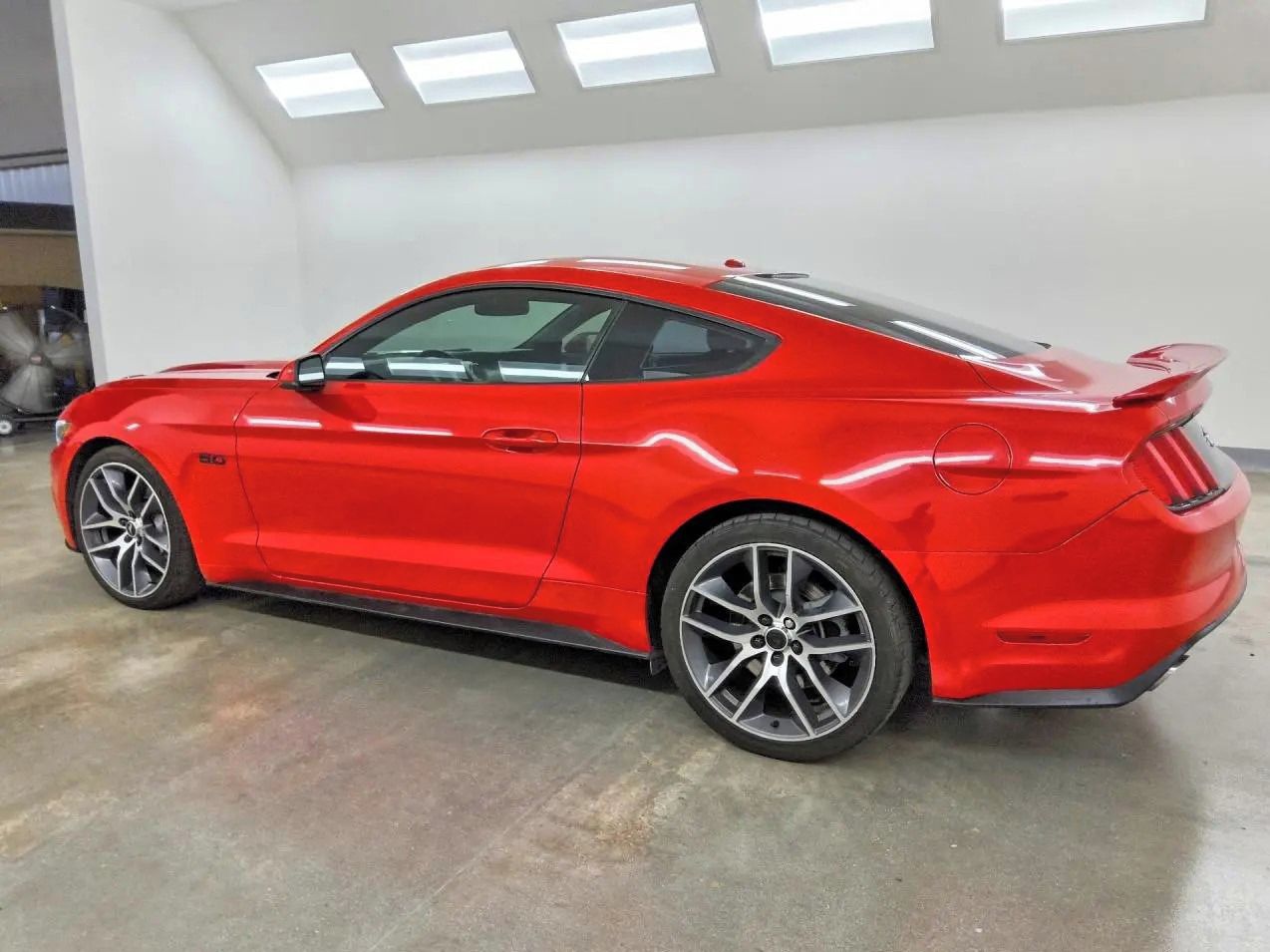 Ford Mustang, Auto na cestě - fotka 3